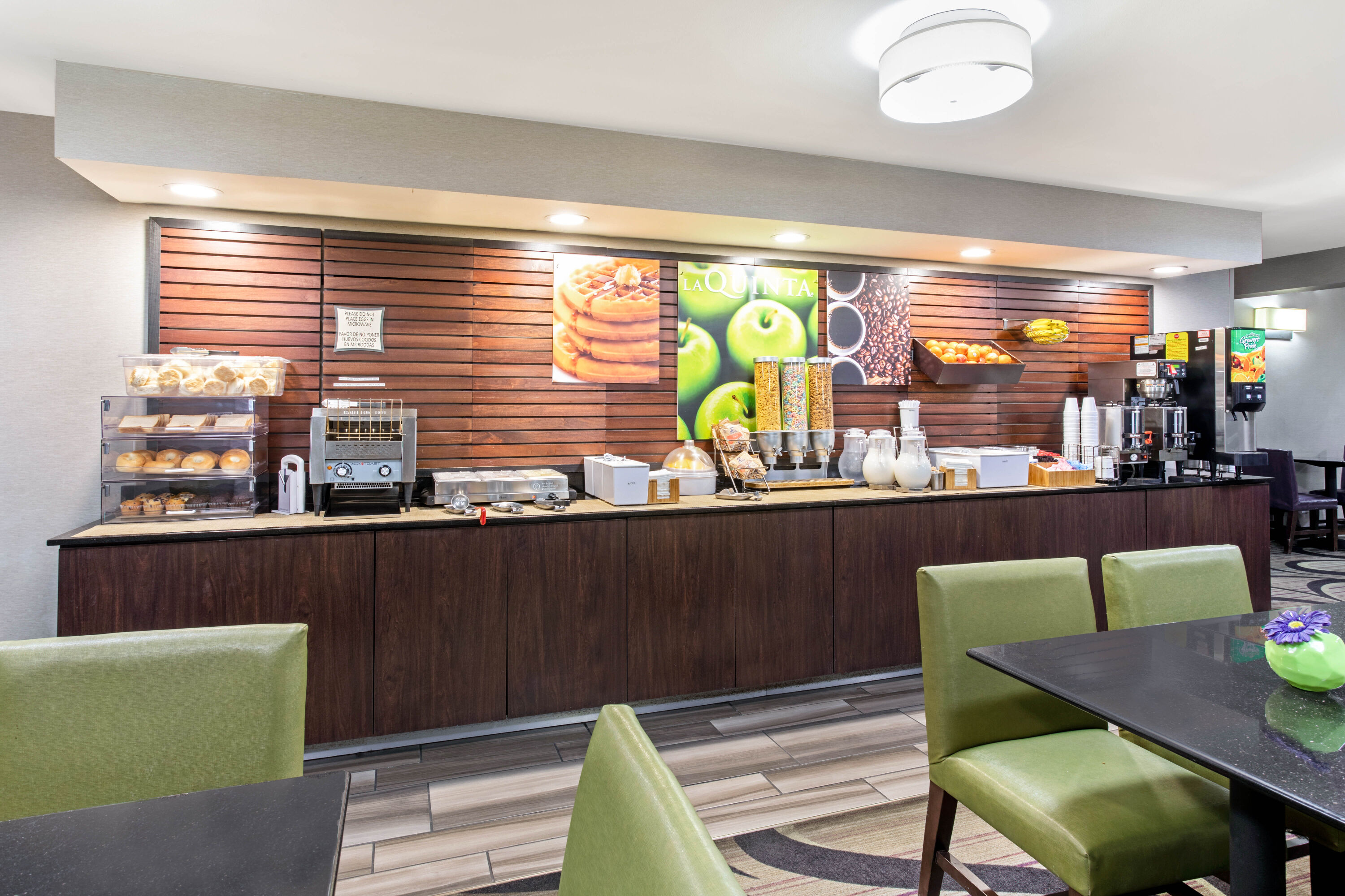 Free breakfast at La Quinta Inn by Wyndham Tucson East in Tucson, Arizona