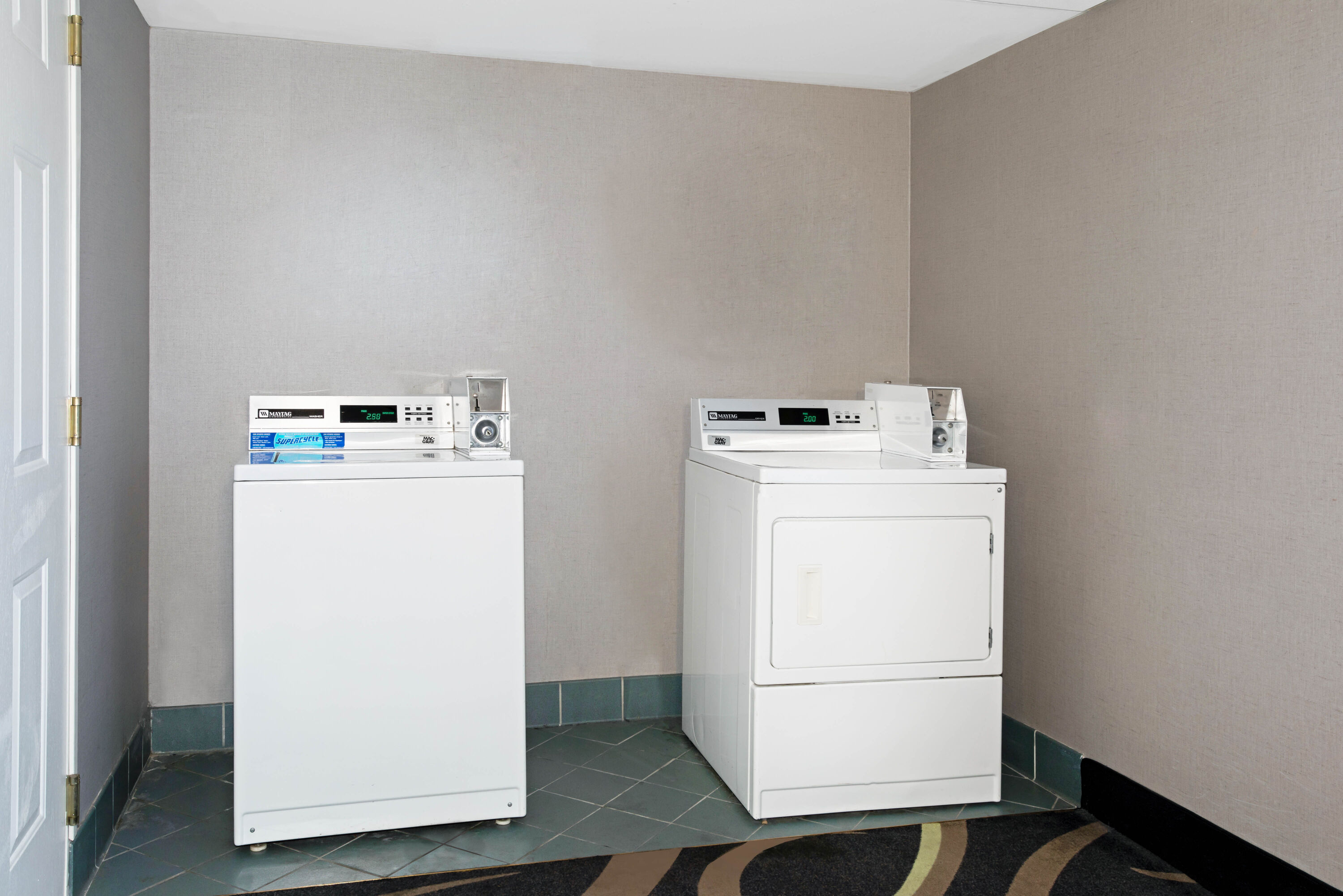 Laundry facilities at La Quinta Inn & Suites by Wyndham Tucson Airport in Tucson, Arizona