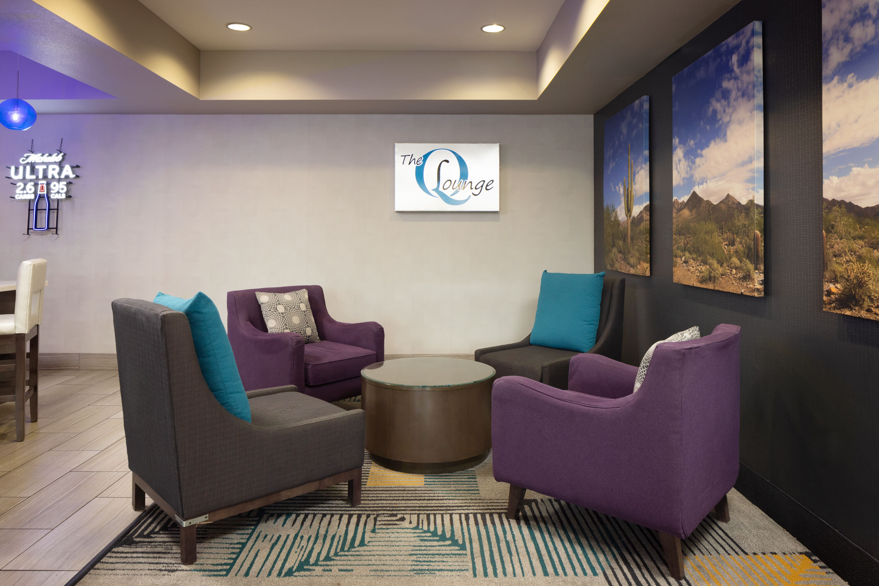 Bar at La Quinta Inn & Suites by Wyndham Williams-Grand Canyon Area in Williams, Arizona