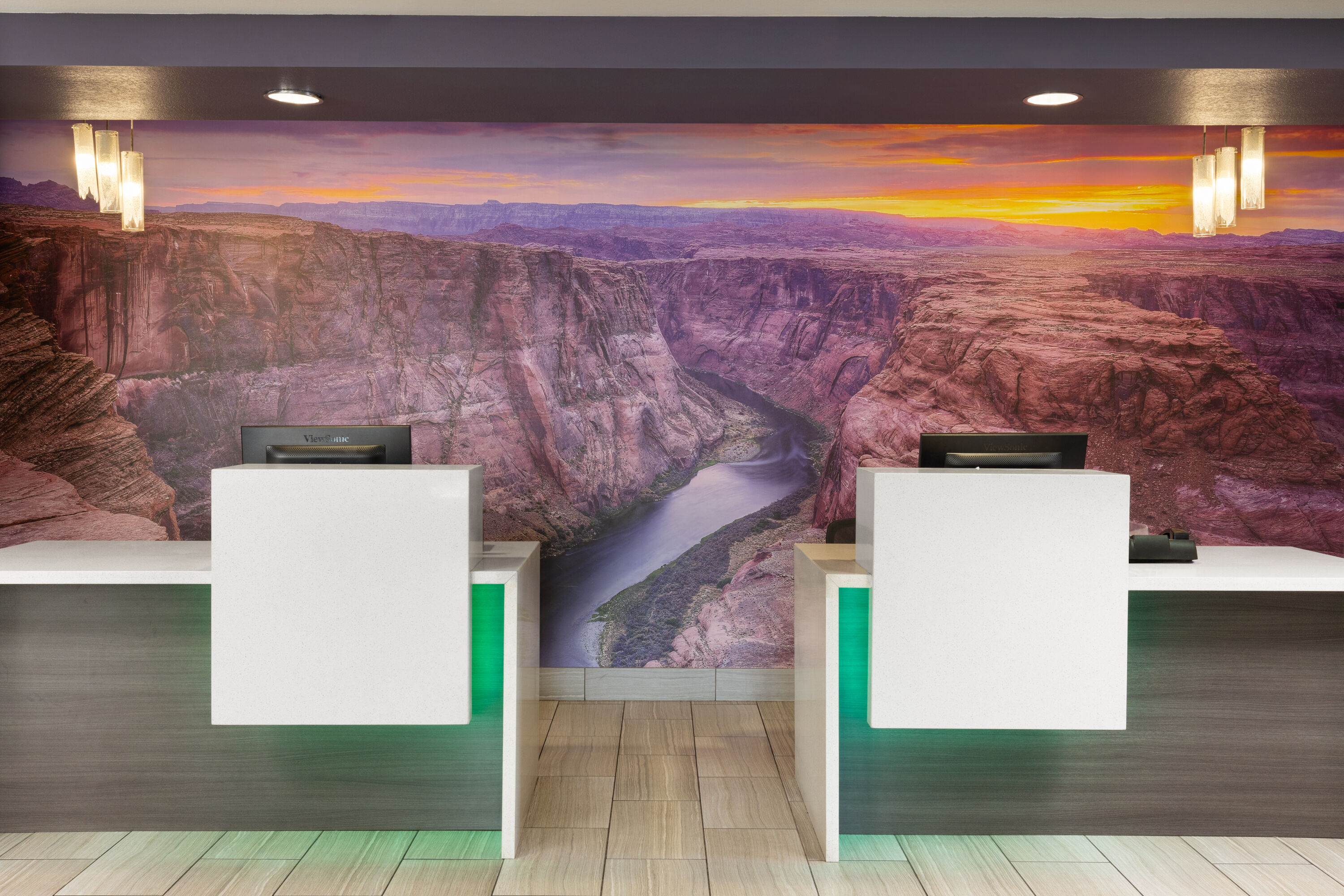 La Quinta Inn & Suites by Wyndham Williams-Grand Canyon Area reception in Williams, Arizona