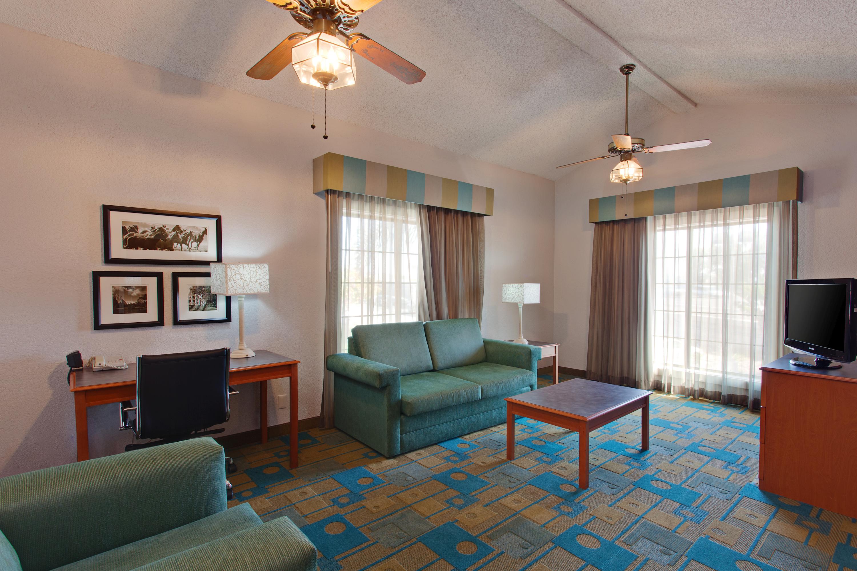 La Quinta Inn By Wyndham Costa Mesa Orange County Costa