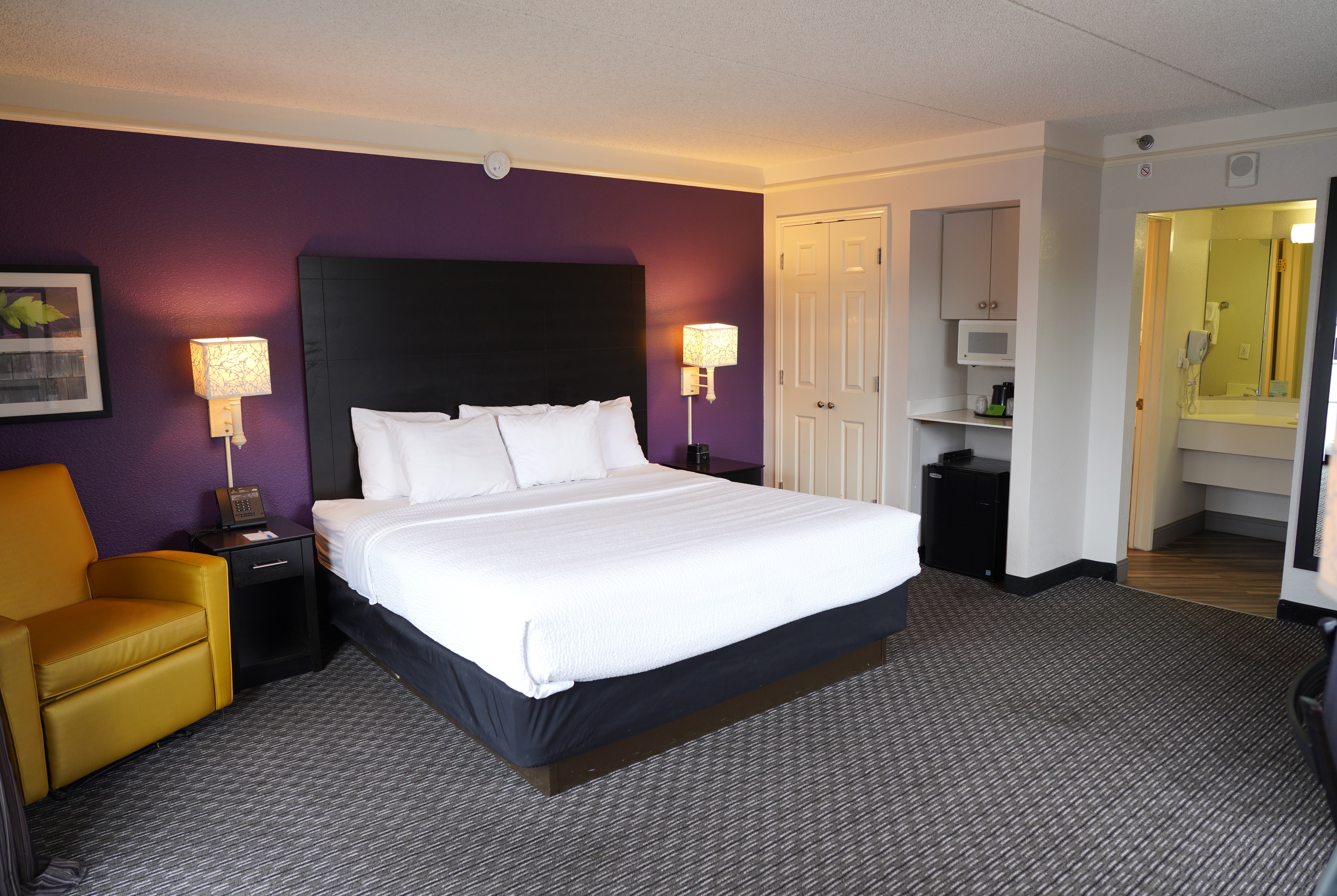 Guest room at the La Quinta Inn by Wyndham Fresno Yosemite in Fresno, California