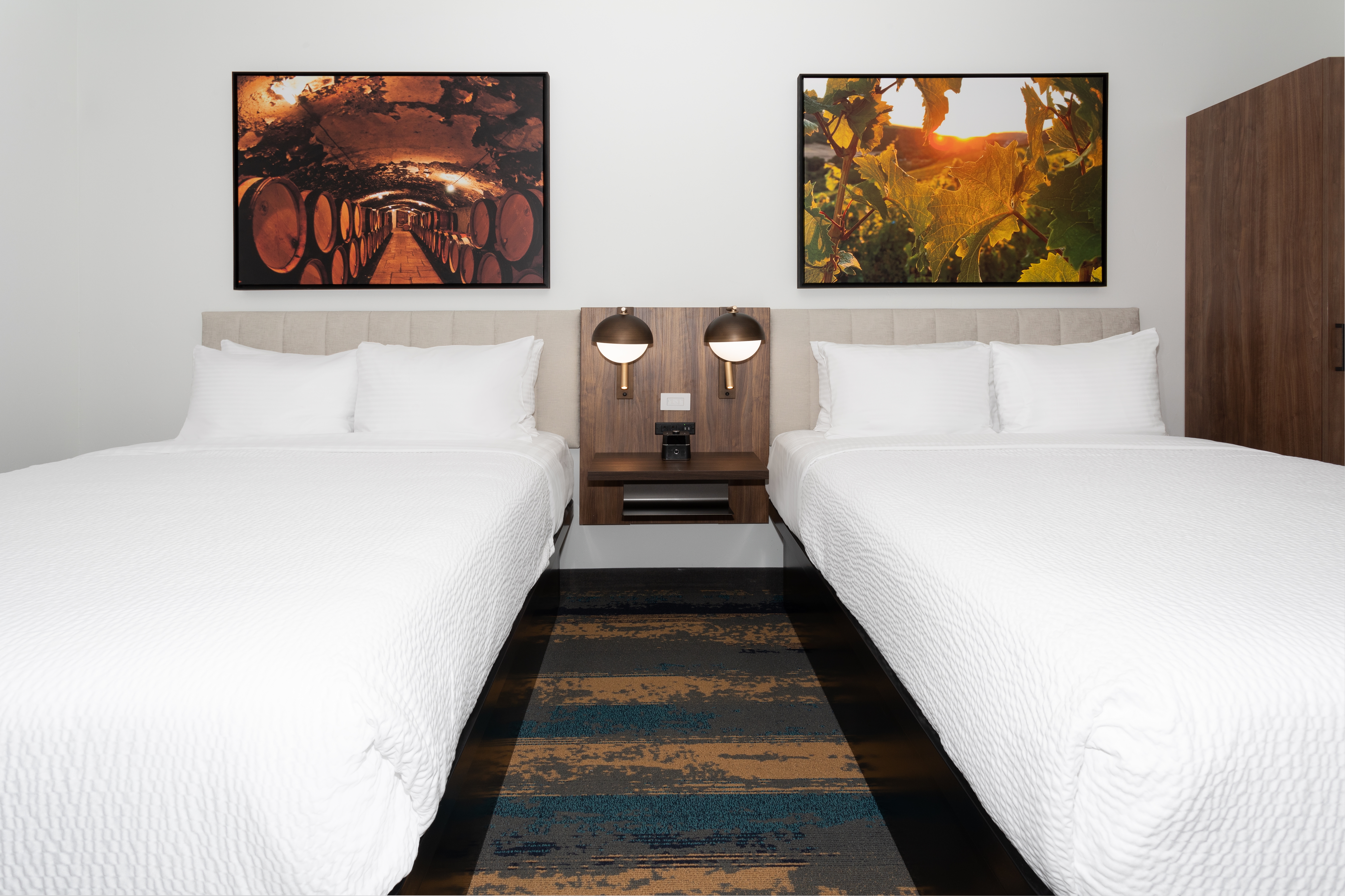 Guest room at the La Quinta Inn & Suites by Wyndham Galt Lodi North in Galt, California