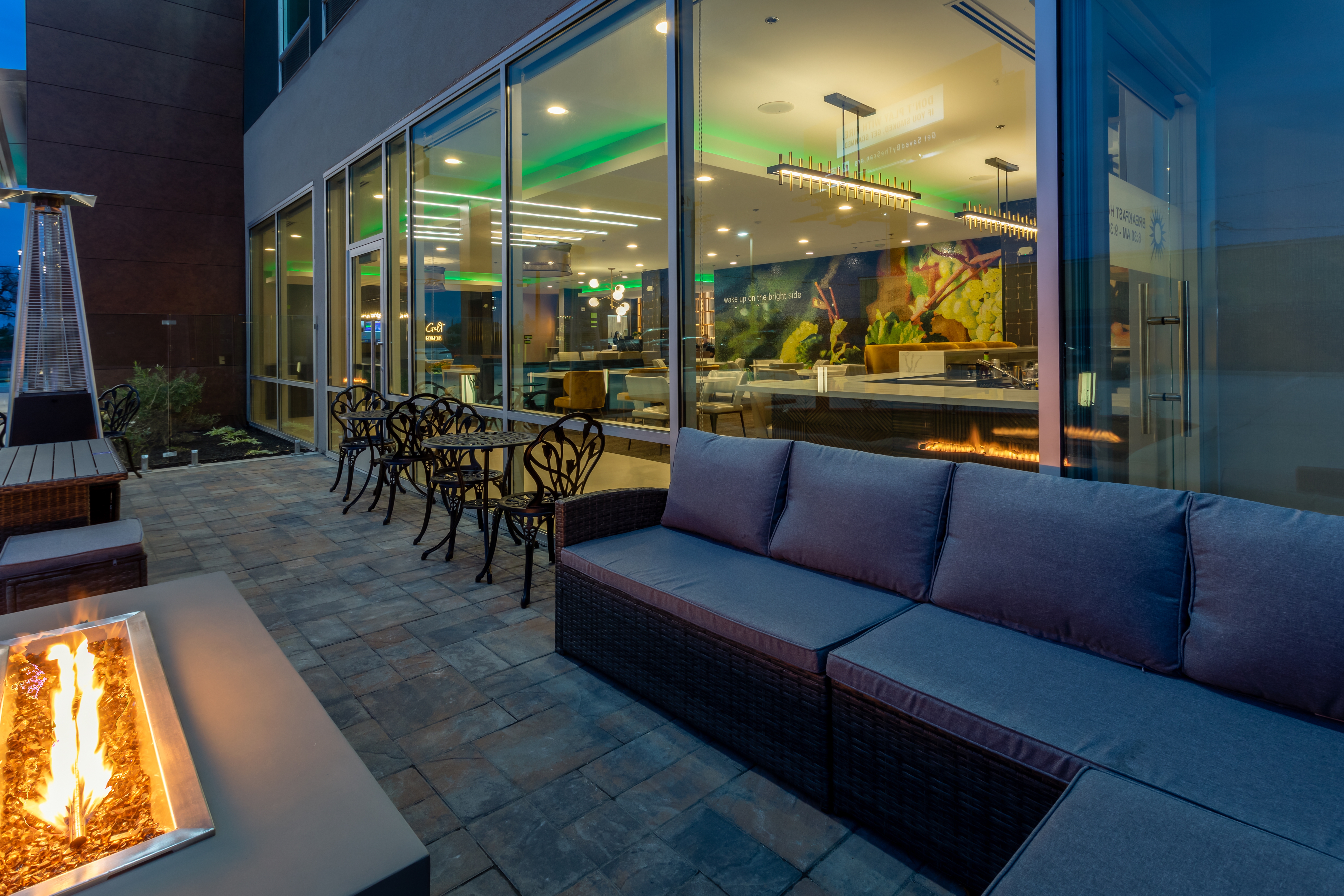 Courtyard at La Quinta Inn & Suites by Wyndham Galt Lodi North in Galt, California