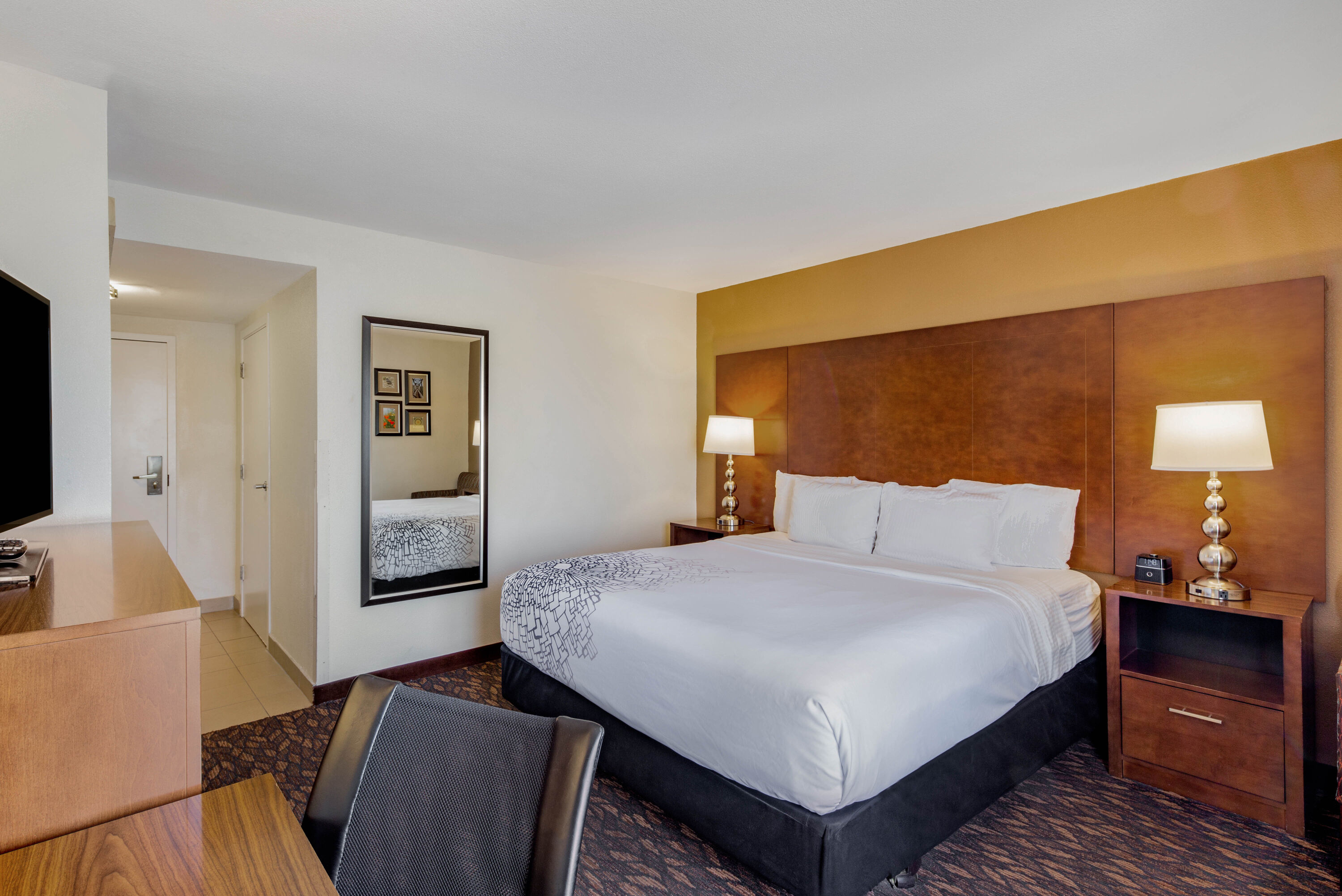 [Letter3 5] Hayward Hotel Eugene Terms Of Use - pb3943n