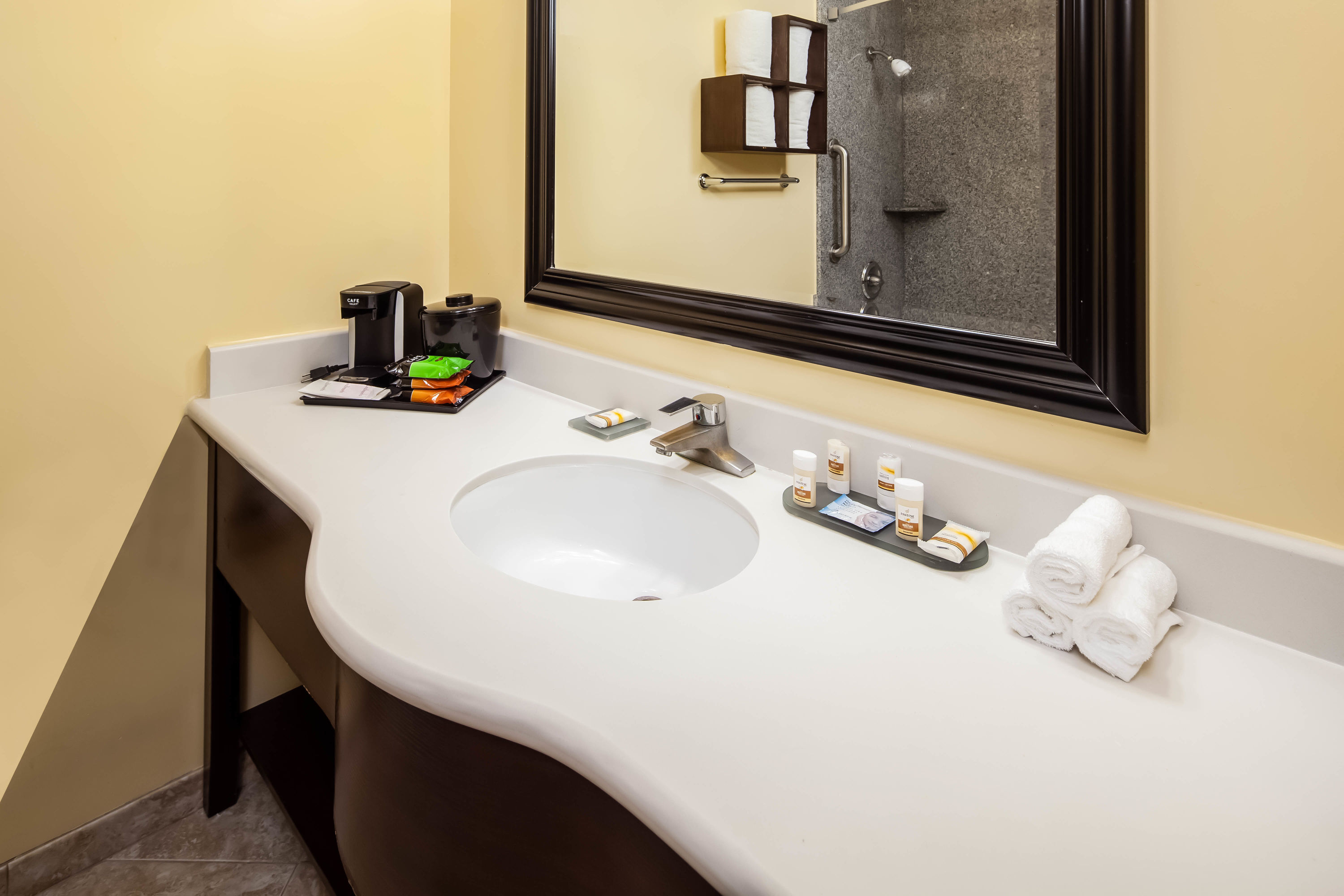 Guest room bath at the La Quinta Inn & Suites by Wyndham Inglewood in Inglewood, California