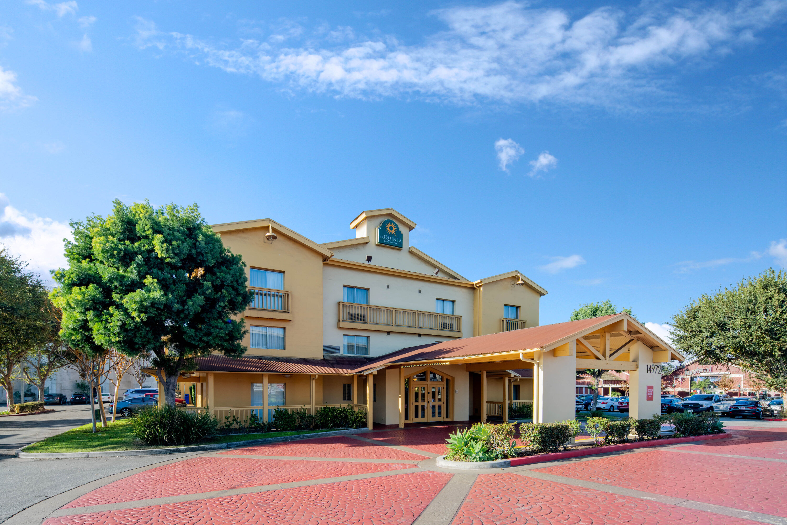 hotel irvine st patricks day