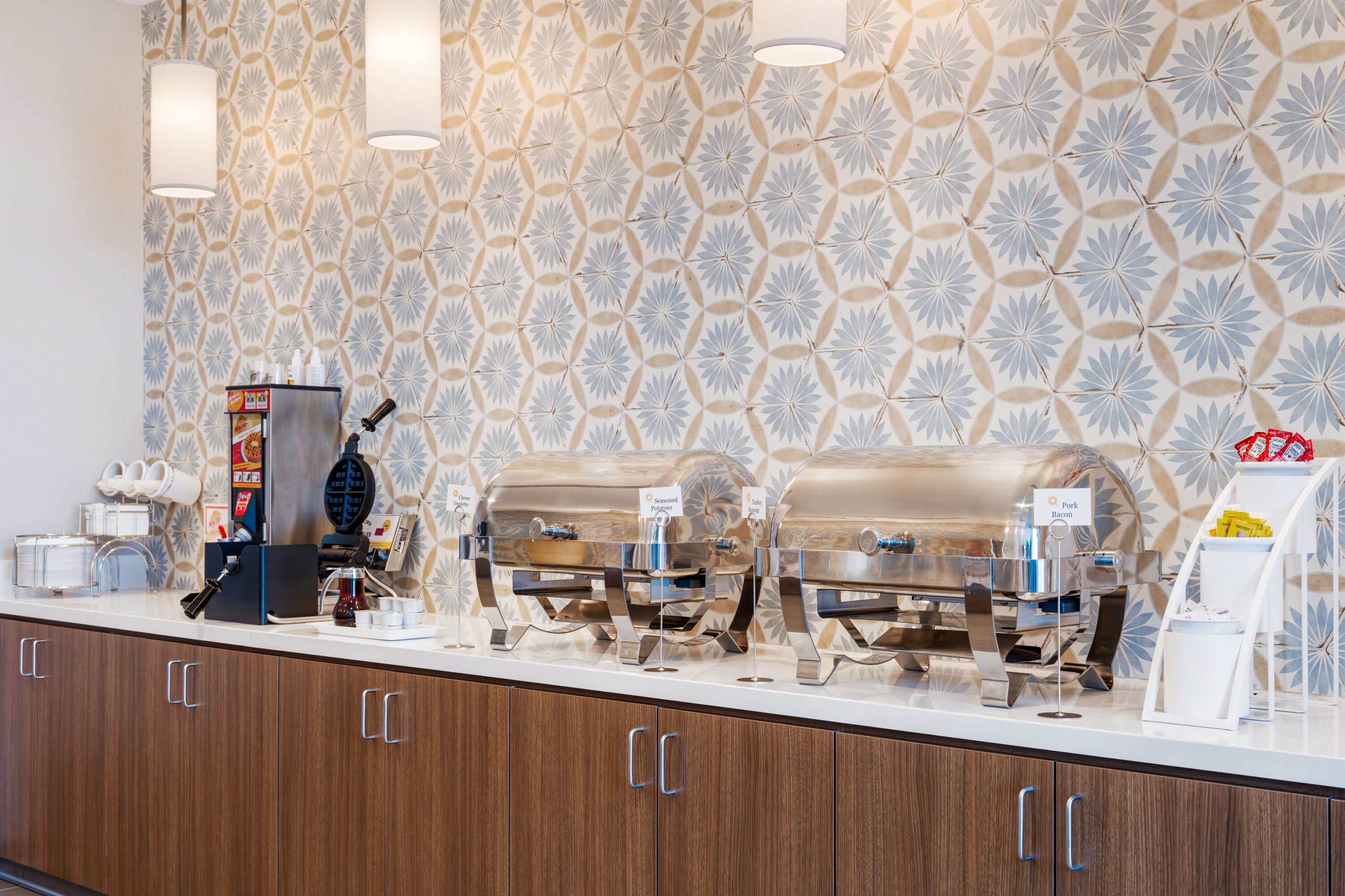 Free breakfast at La Quinta Inn & Suites by Wyndham Lincoln in Lincoln, California