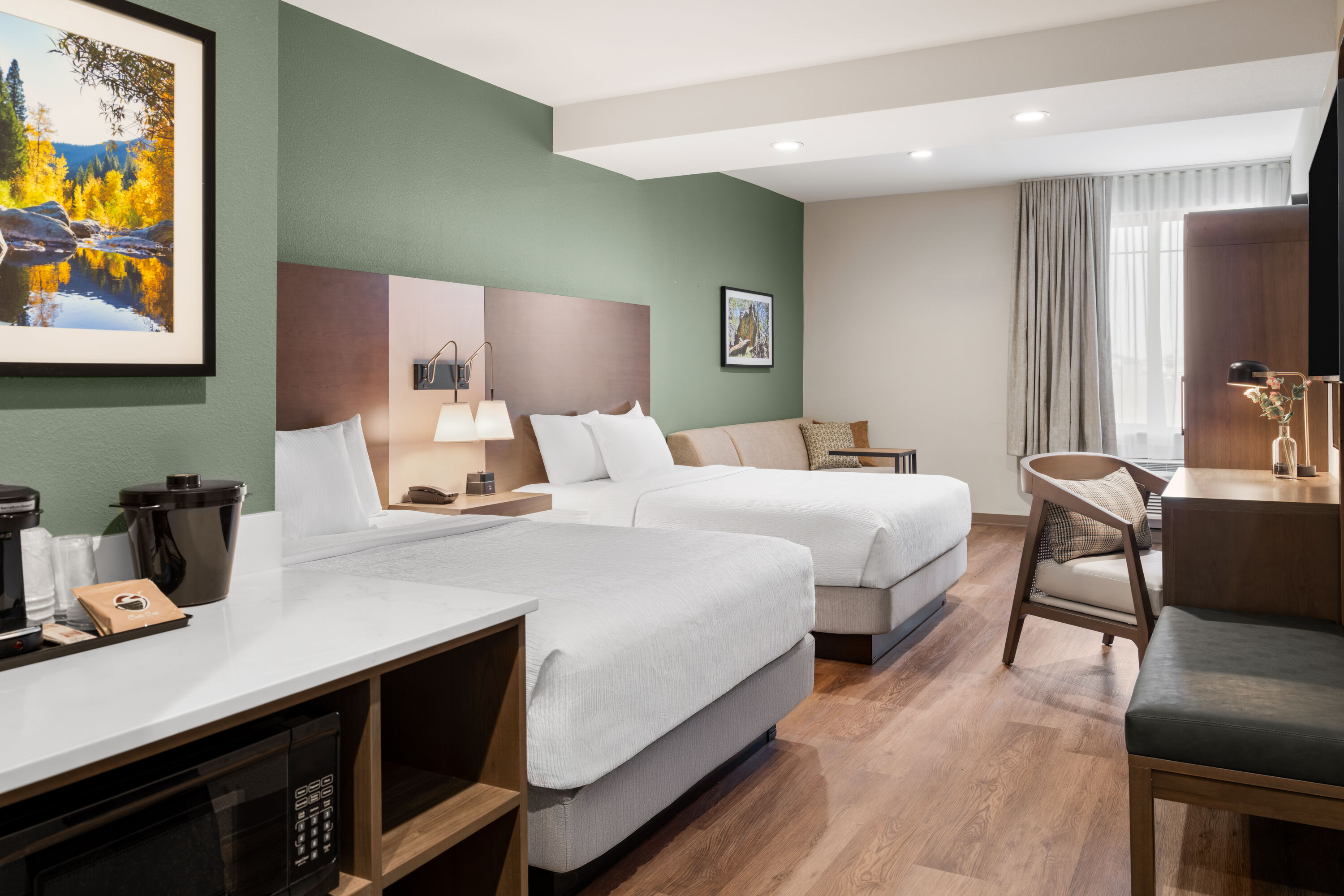 Guest room at the La Quinta Inn & Suites by Wyndham Lincoln in Lincoln, California