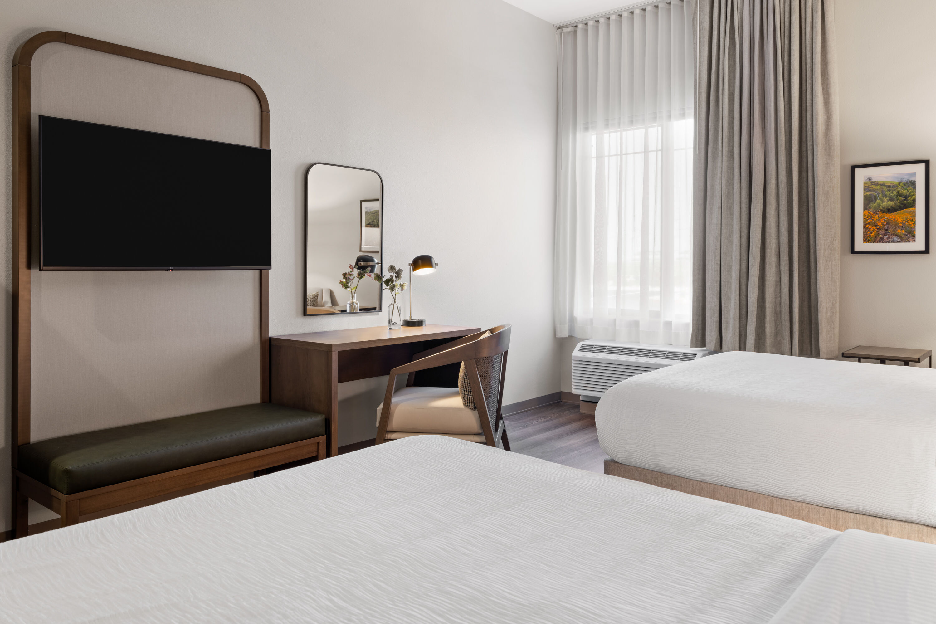 Guest room at the La Quinta Inn & Suites by Wyndham Lincoln in Lincoln, California