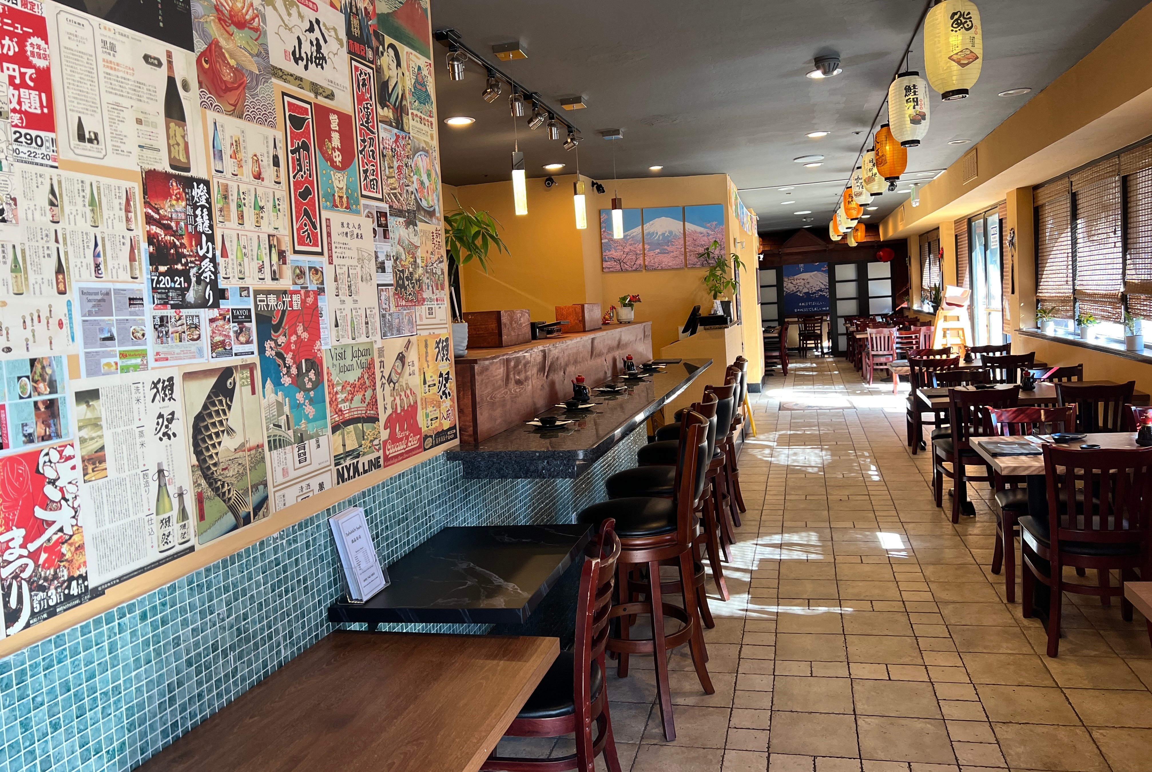 La Quinta Inn & Suites by Wyndham San Francisco Airport West restaurant in Millbrae, California