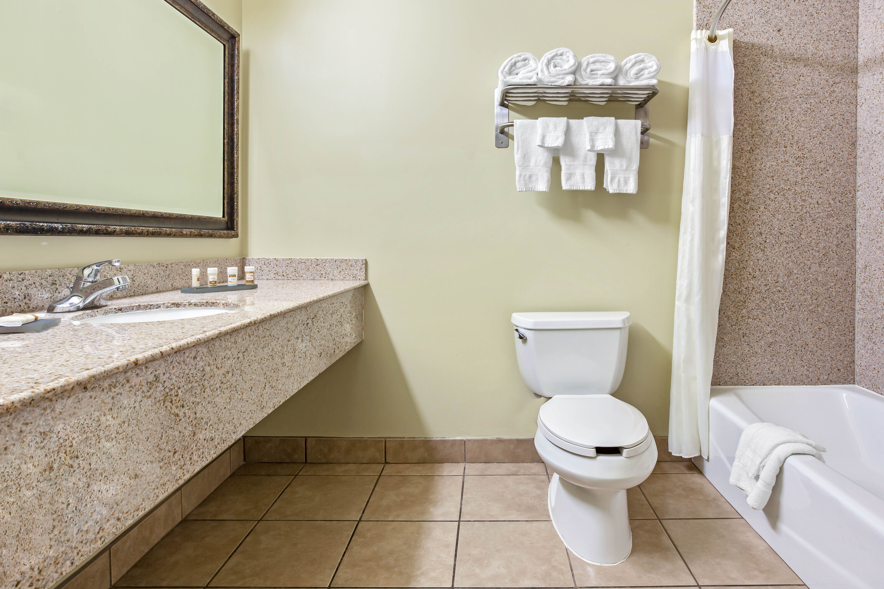 Guest room bath at the La Quinta Inn & Suites by Wyndham Moreno Valley in Moreno Valley, California