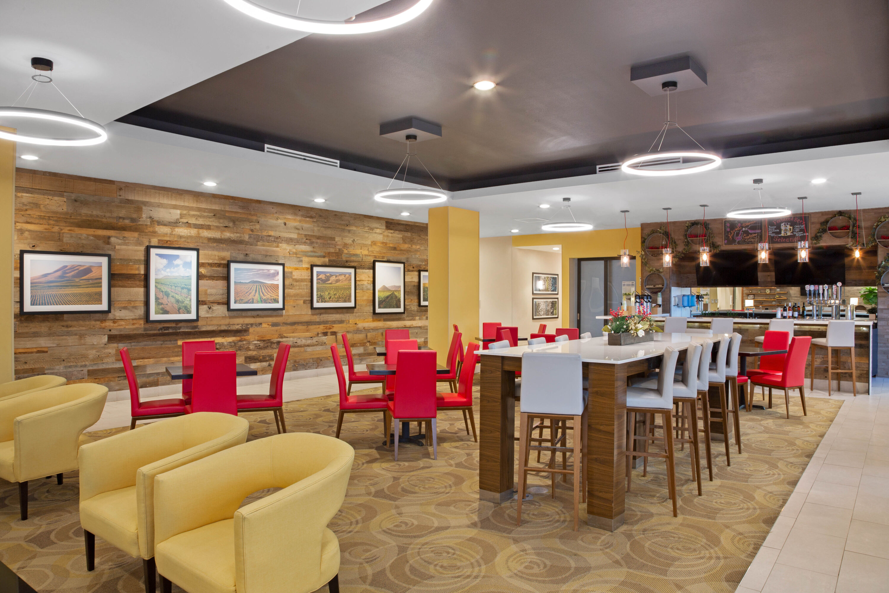Bar at La Quinta Inn & Suites by Wyndham Morgan Hill-San Jose South in Morgan Hill, California
