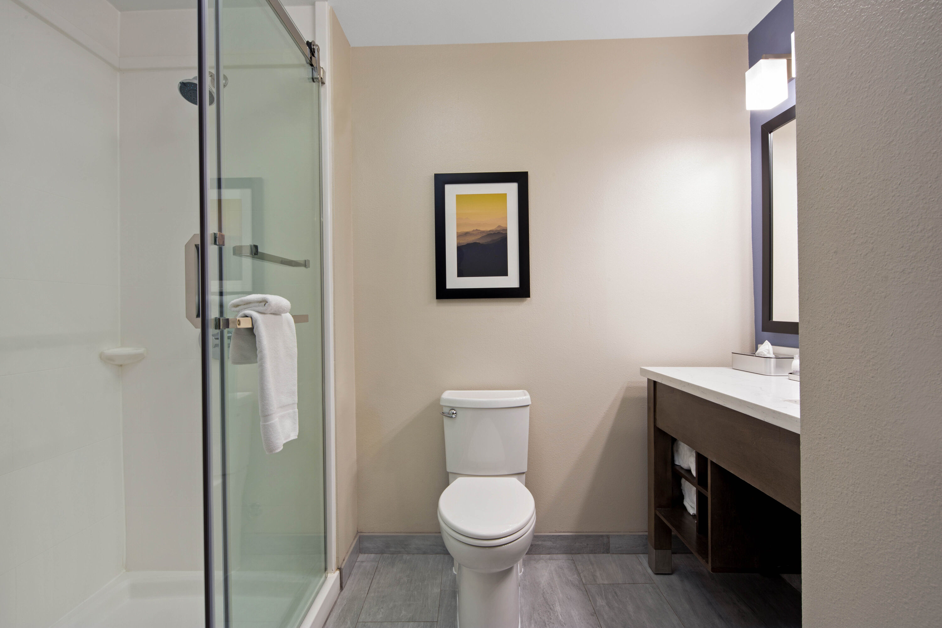 Guest room bath at the La Quinta Inn & Suites by Wyndham Morgan Hill-San Jose South in Morgan Hill, California