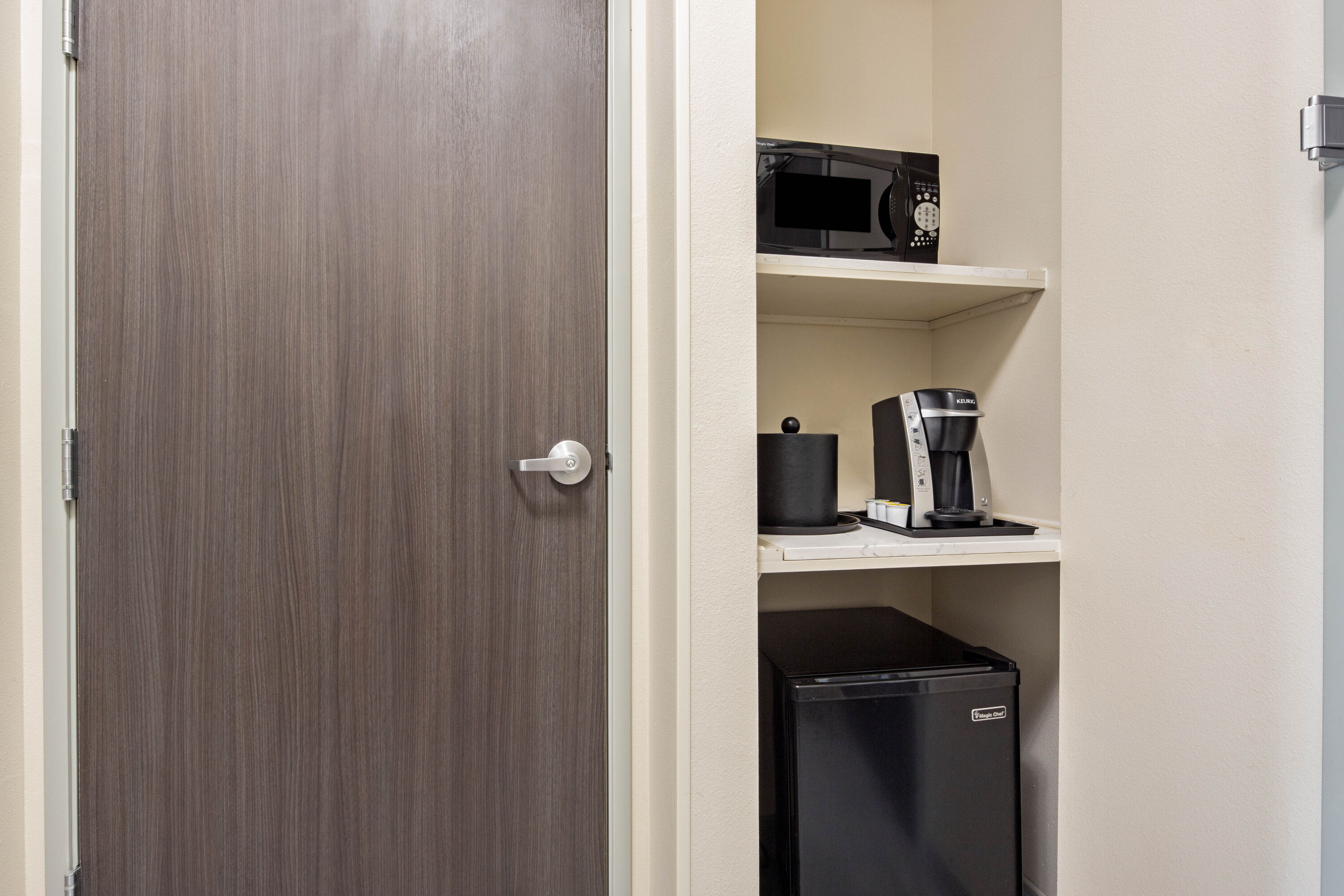 Guest room feature at the La Quinta Inn & Suites by Wyndham Morgan Hill-San Jose South in Morgan Hill, California