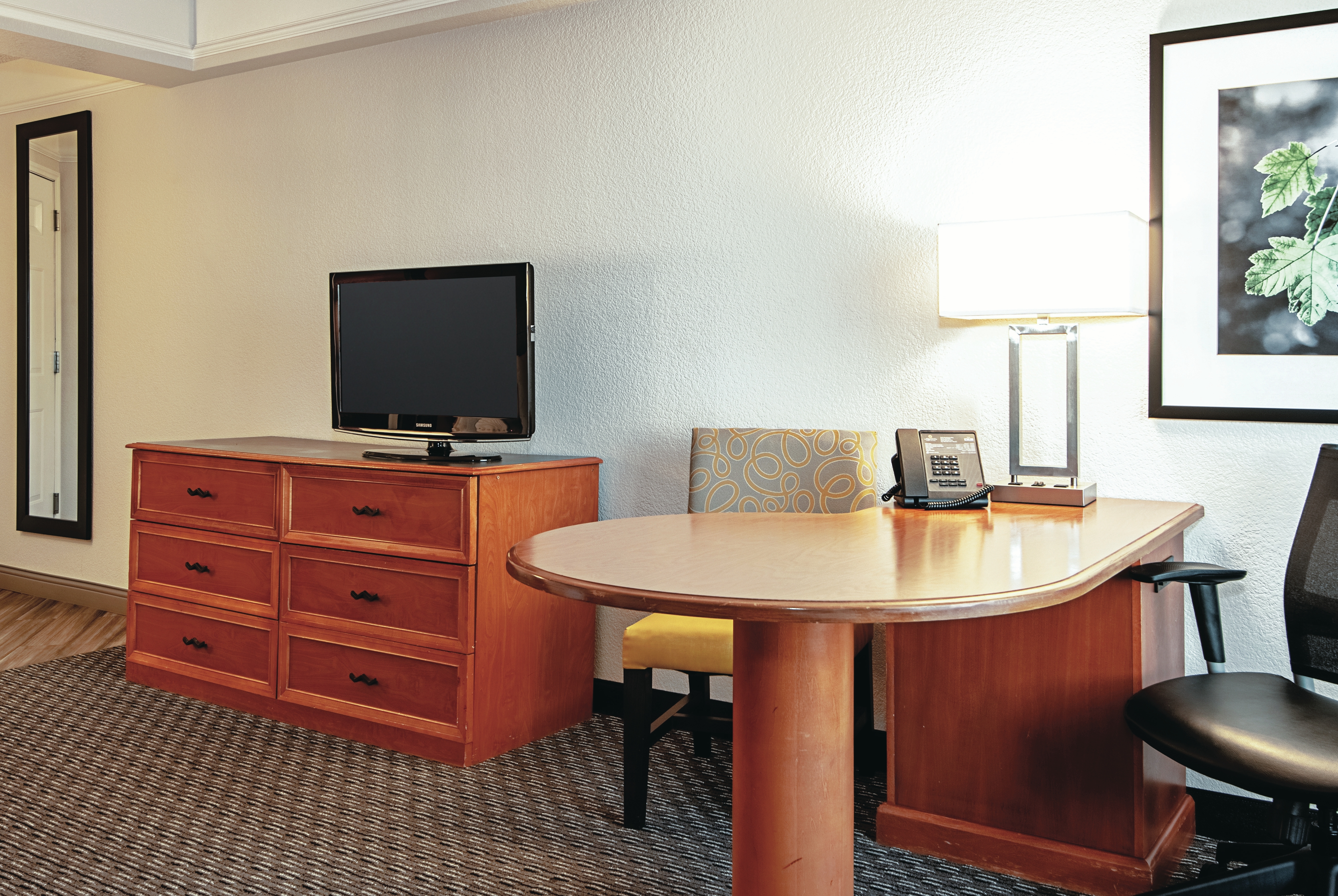 Guest room at the La Quinta Inn & Suites by Wyndham Ontario Airport in Ontario, California