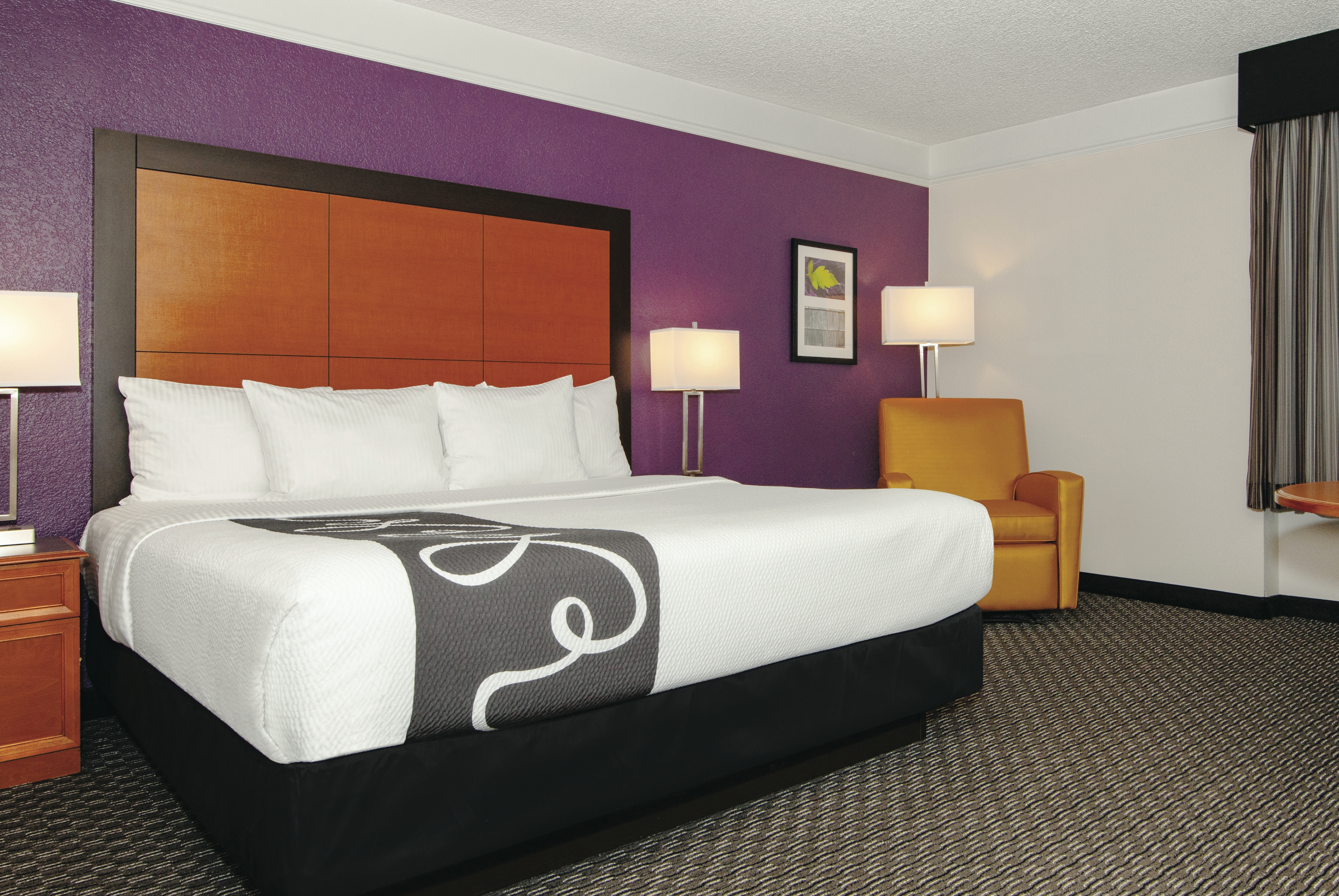 Guest room at the La Quinta Inn & Suites by Wyndham Ontario Airport in Ontario, California