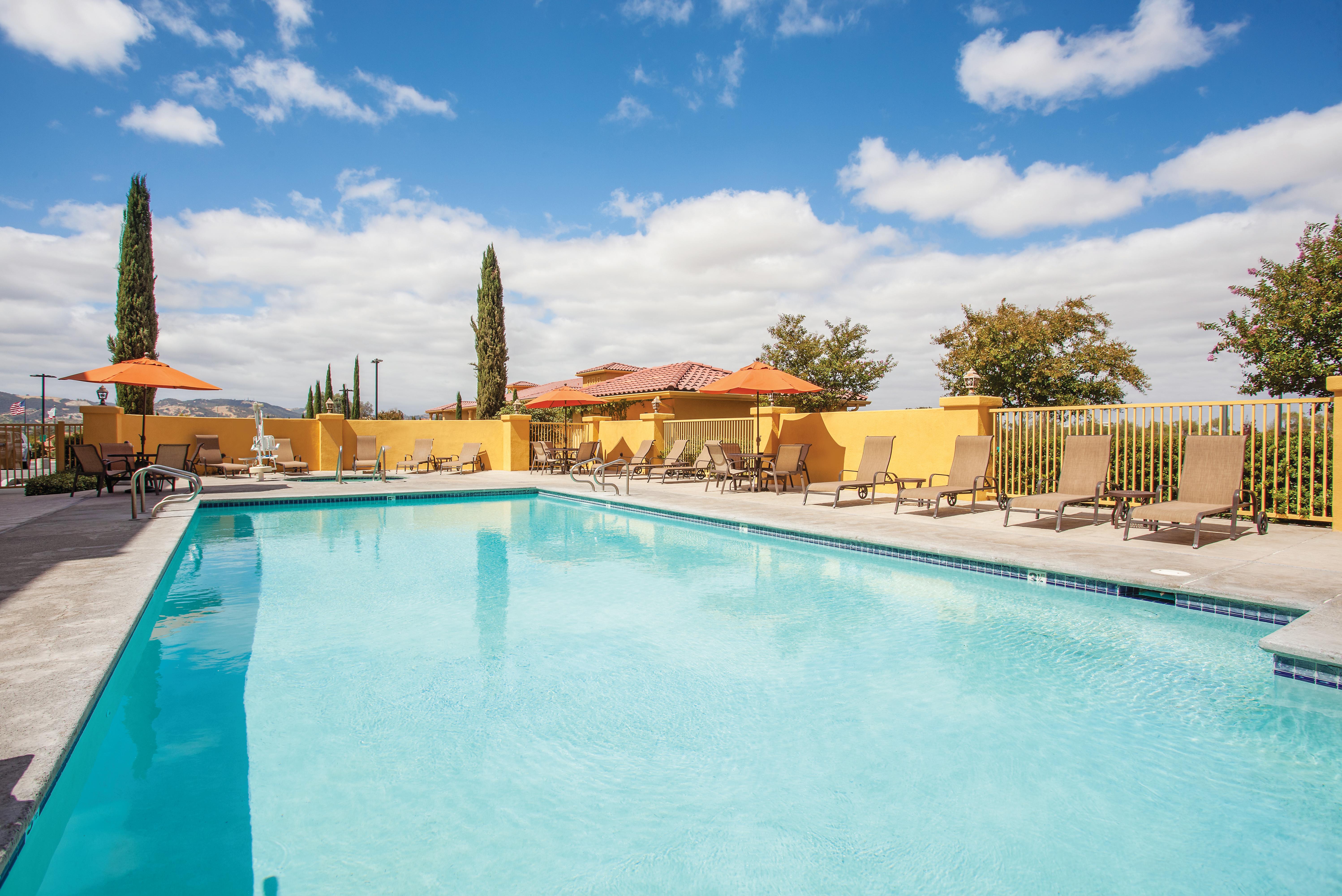 Pool at the La Quinta Inn & Suites by Wyndham Paso Robles in Paso Robles, California