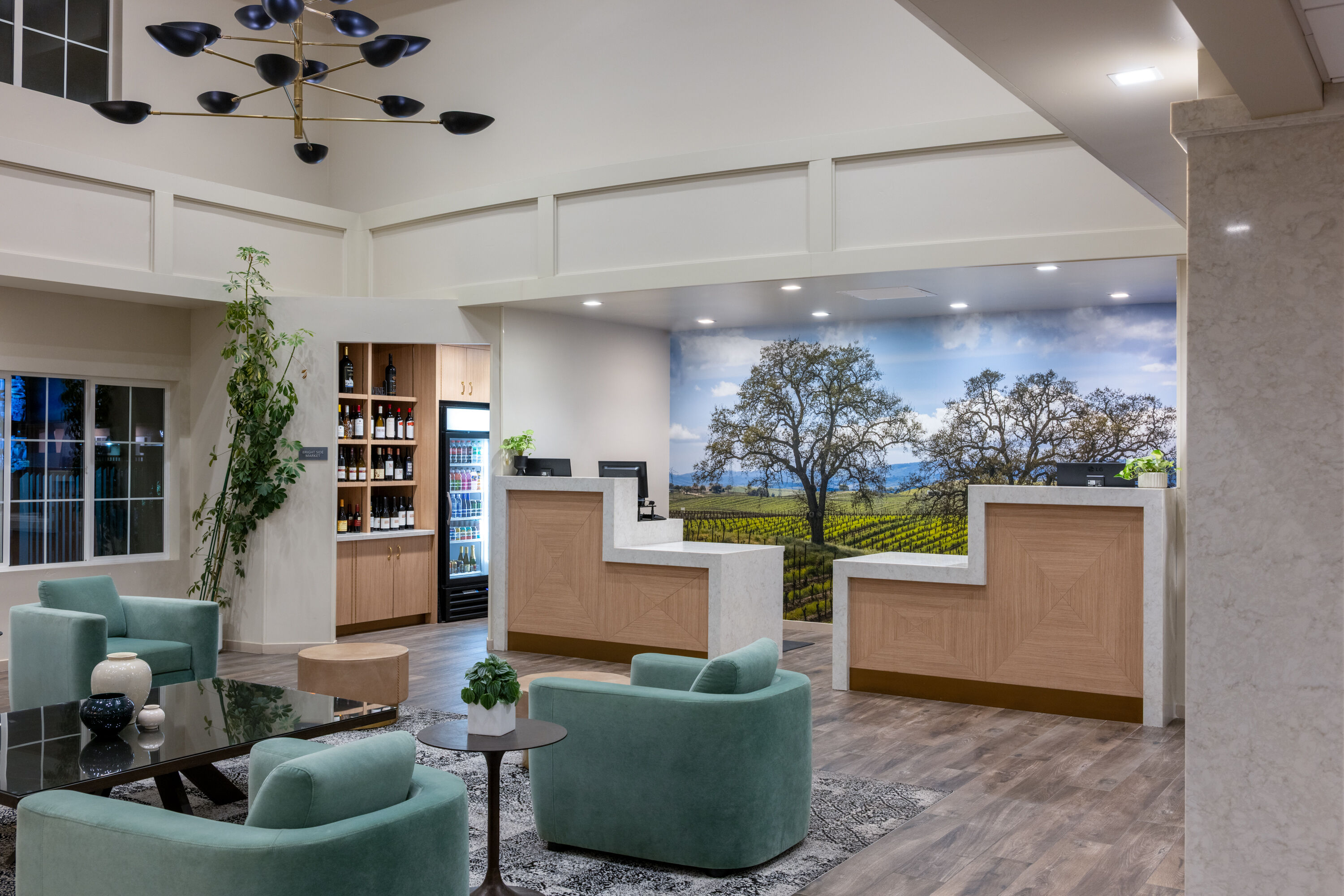 La Quinta Inn & Suites by Wyndham Paso Robles reception in Paso Robles, California
