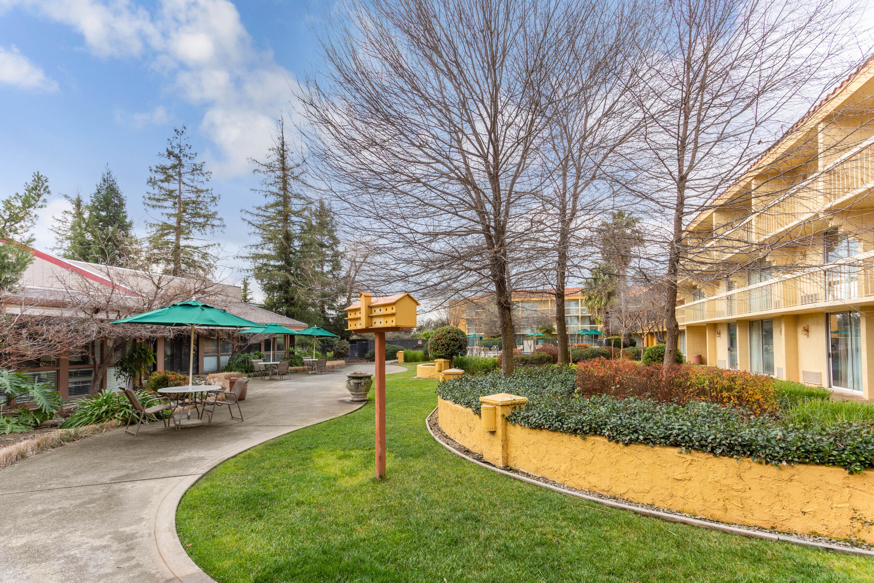 Quinta Inn Suites Wyndham Redding Redding  Hotels