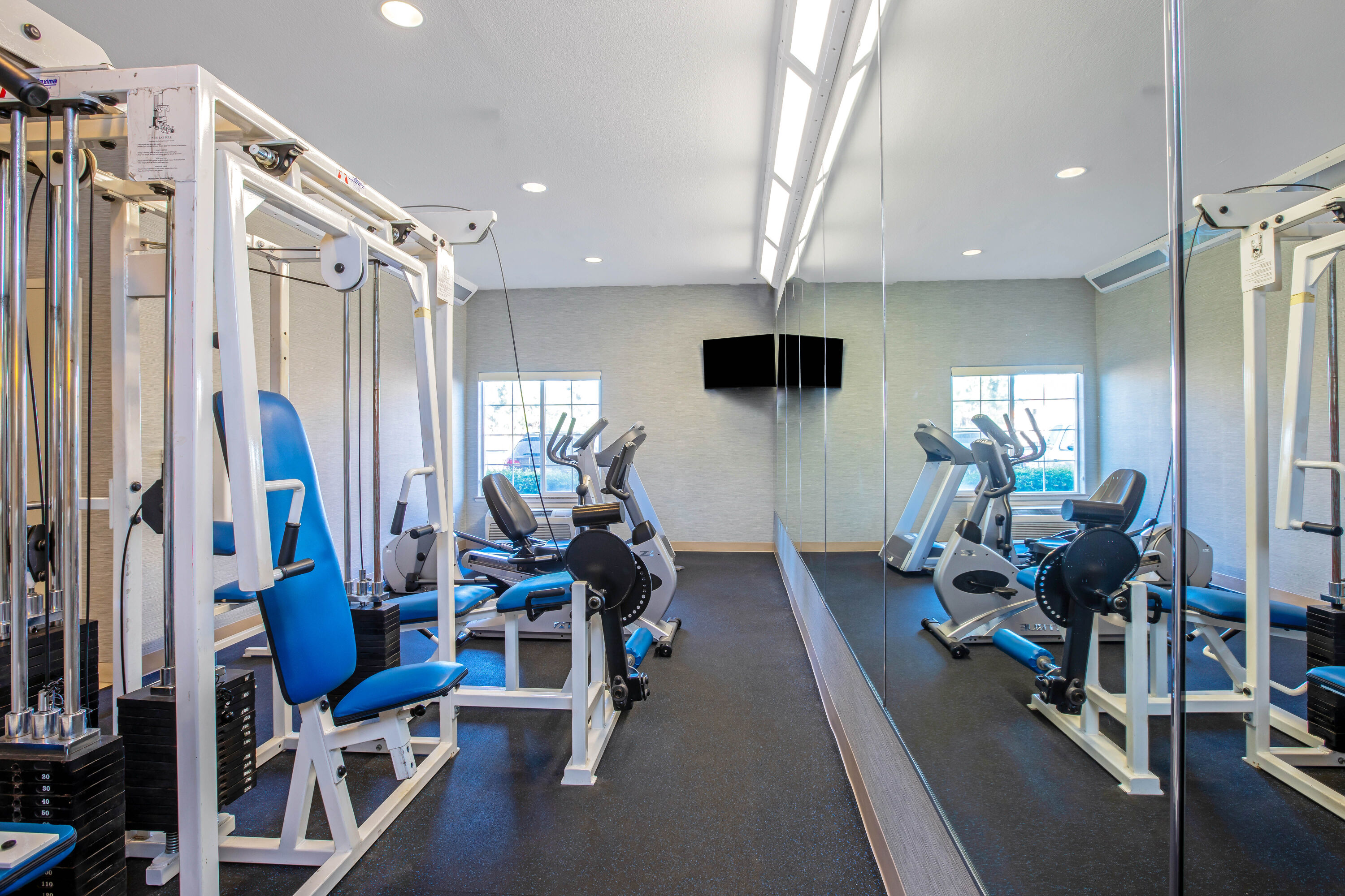 Fitness room at La Quinta Inn & Suites by Wyndham Manteca - Ripon in Ripon, California