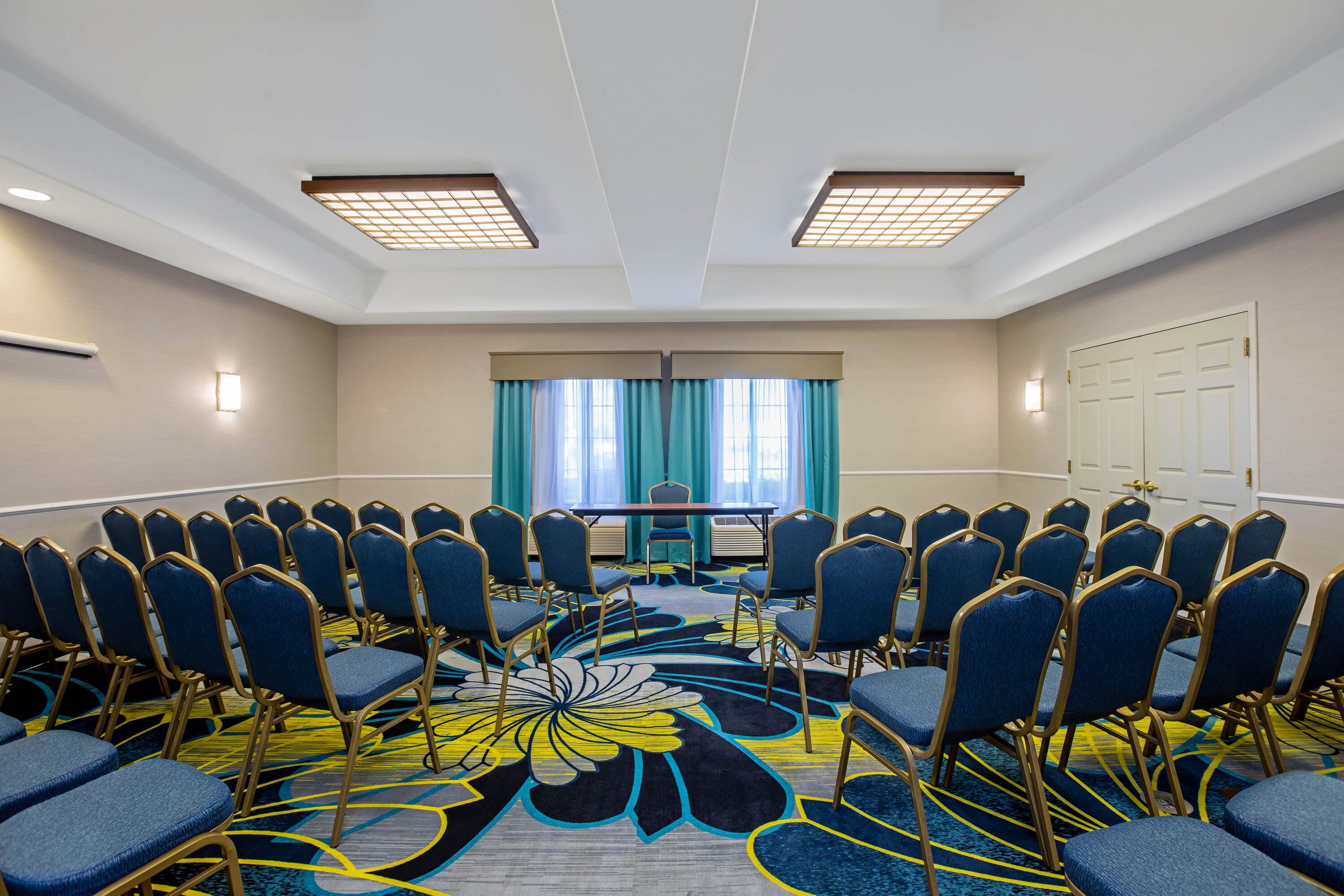 Meeting room at La Quinta Inn & Suites by Wyndham Manteca - Ripon in Ripon, California