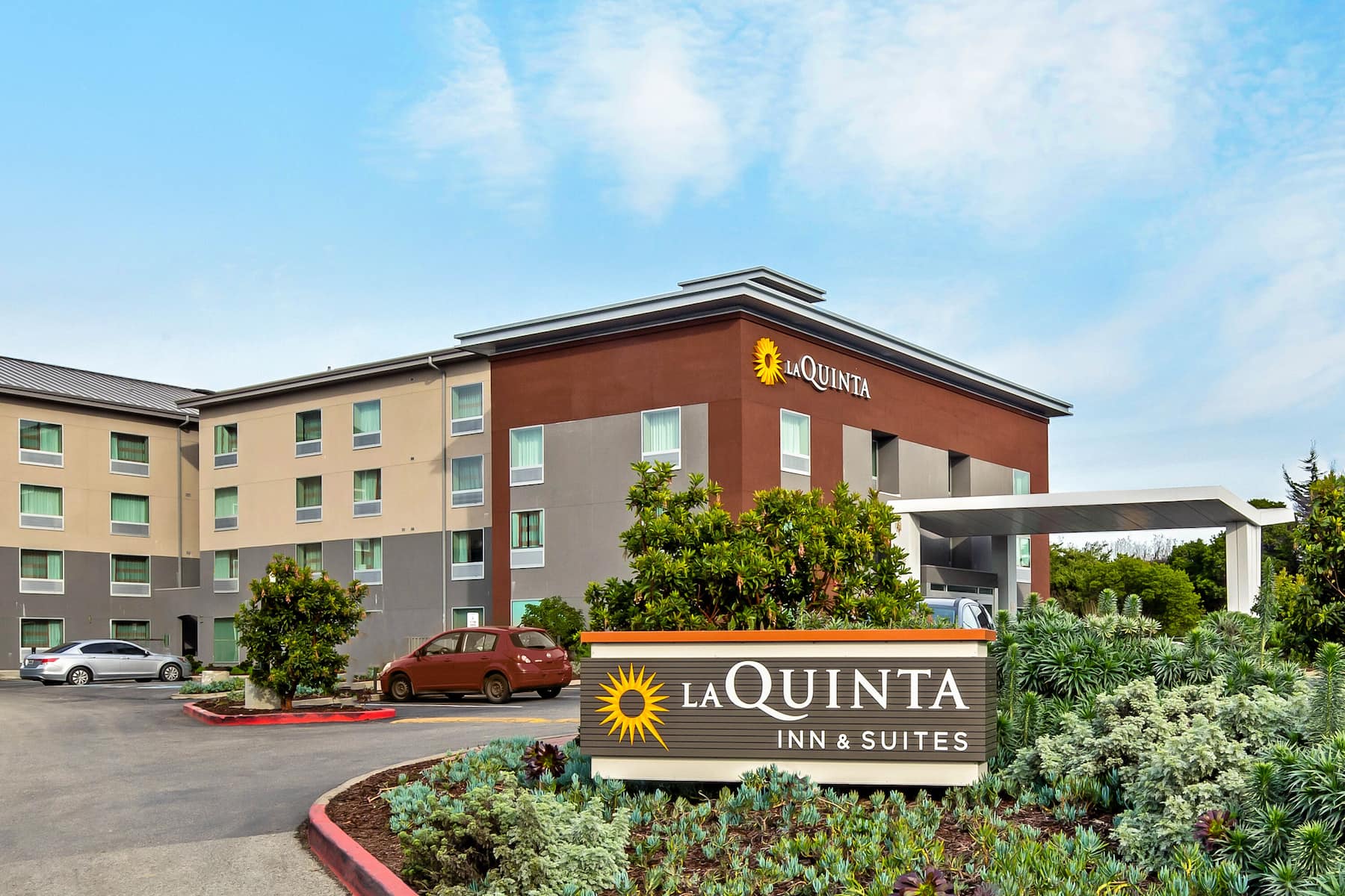 La Quinta Inn & Suites by Wyndham SFO Airport 