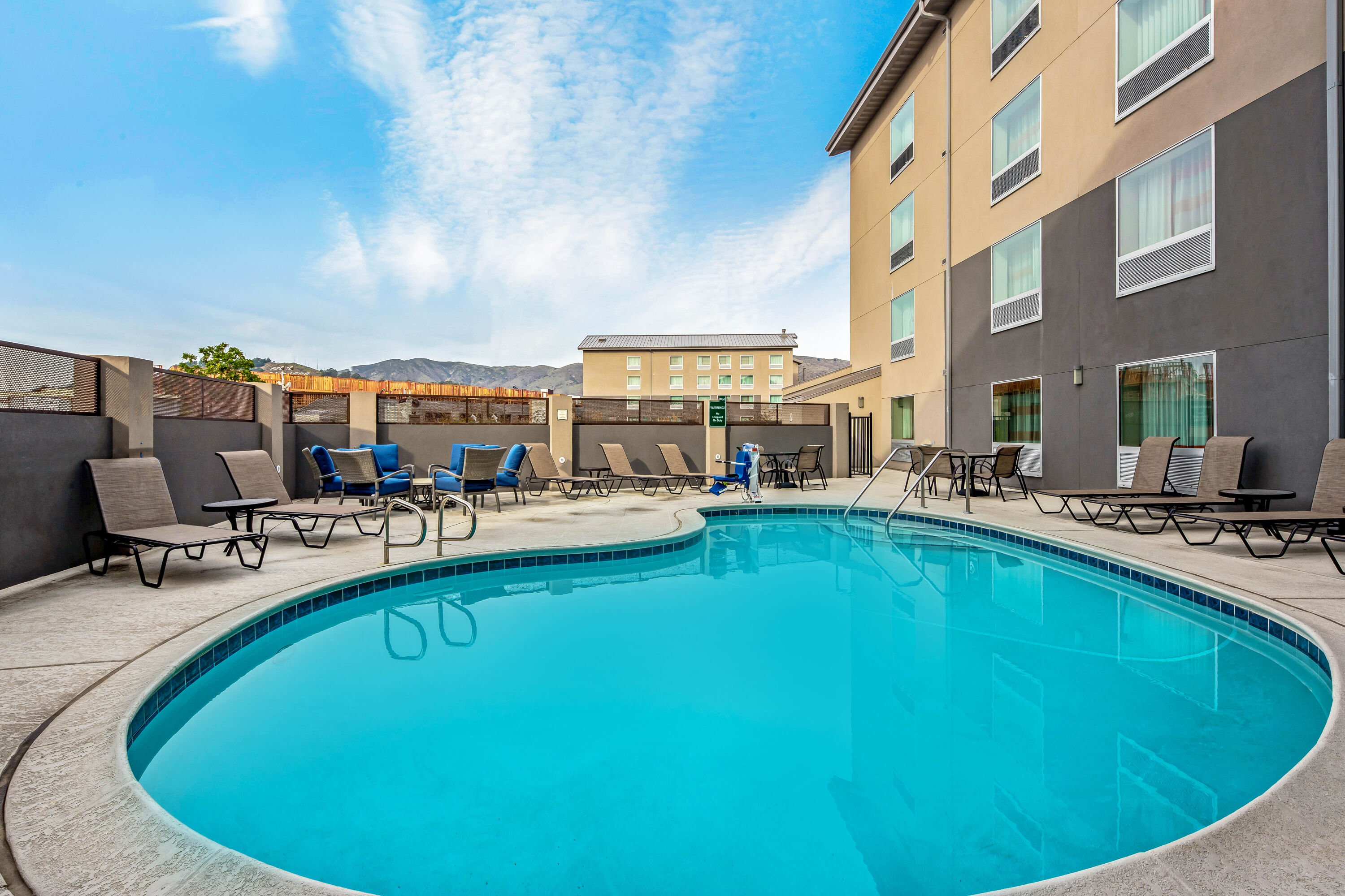 La Quinta Inn Amp Suites By Wyndham San Francisco Airport N