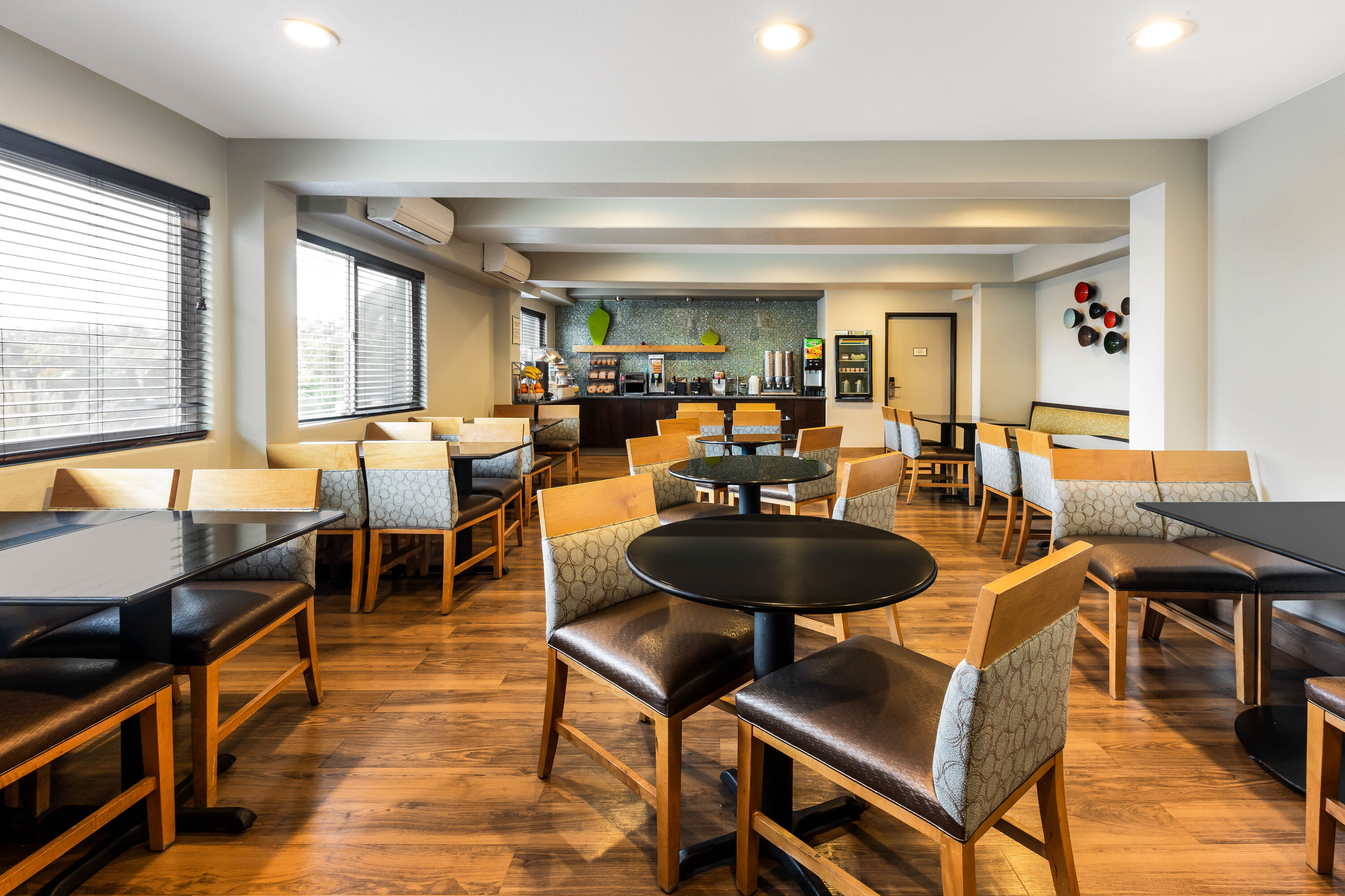 Free breakfast at La Quinta Inn & Suites by Wyndham San Diego Mission Bay in San Diego, California