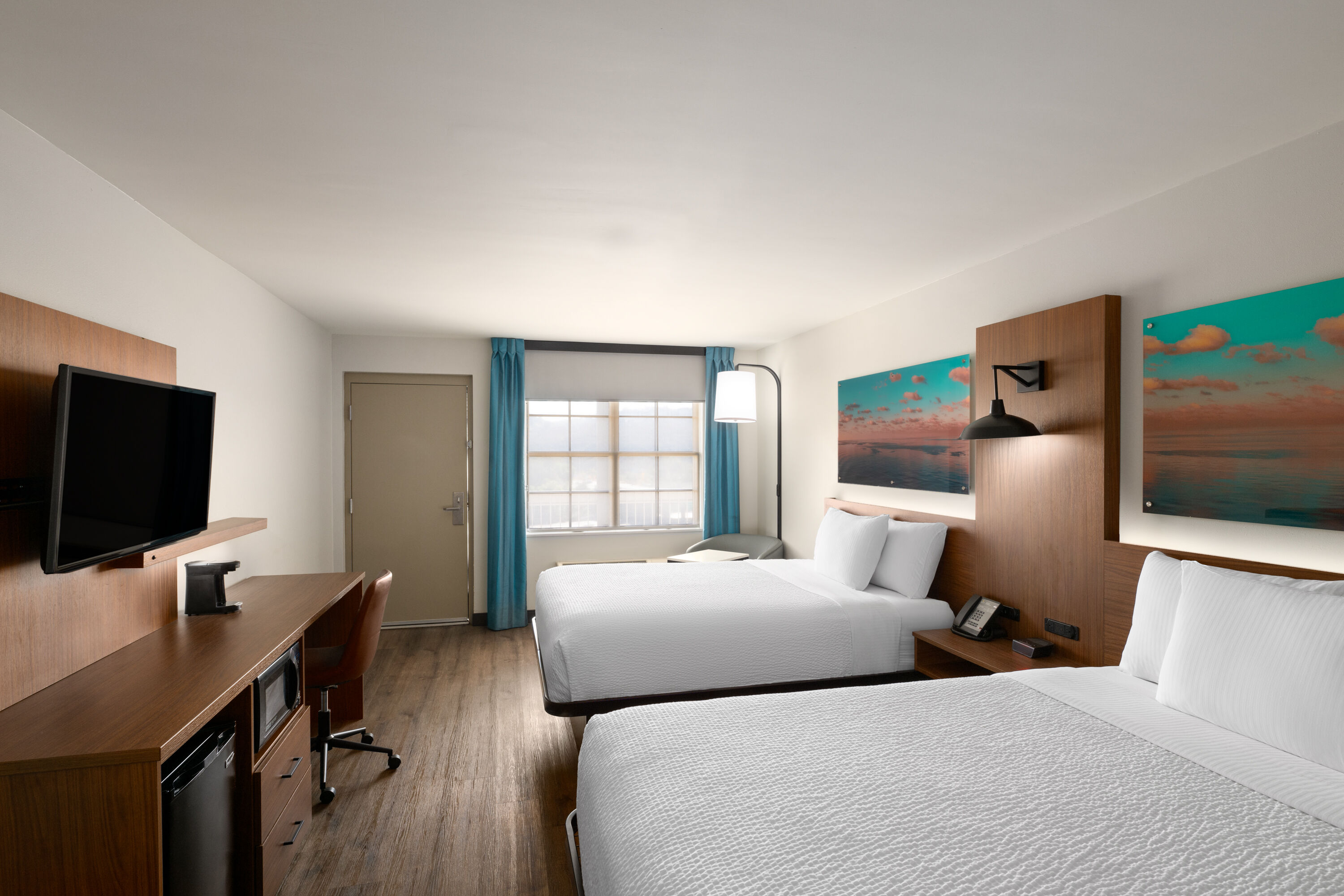 Guest room at the La Quinta Inn by Wyndham San Diego - Miramar in San Diego, California