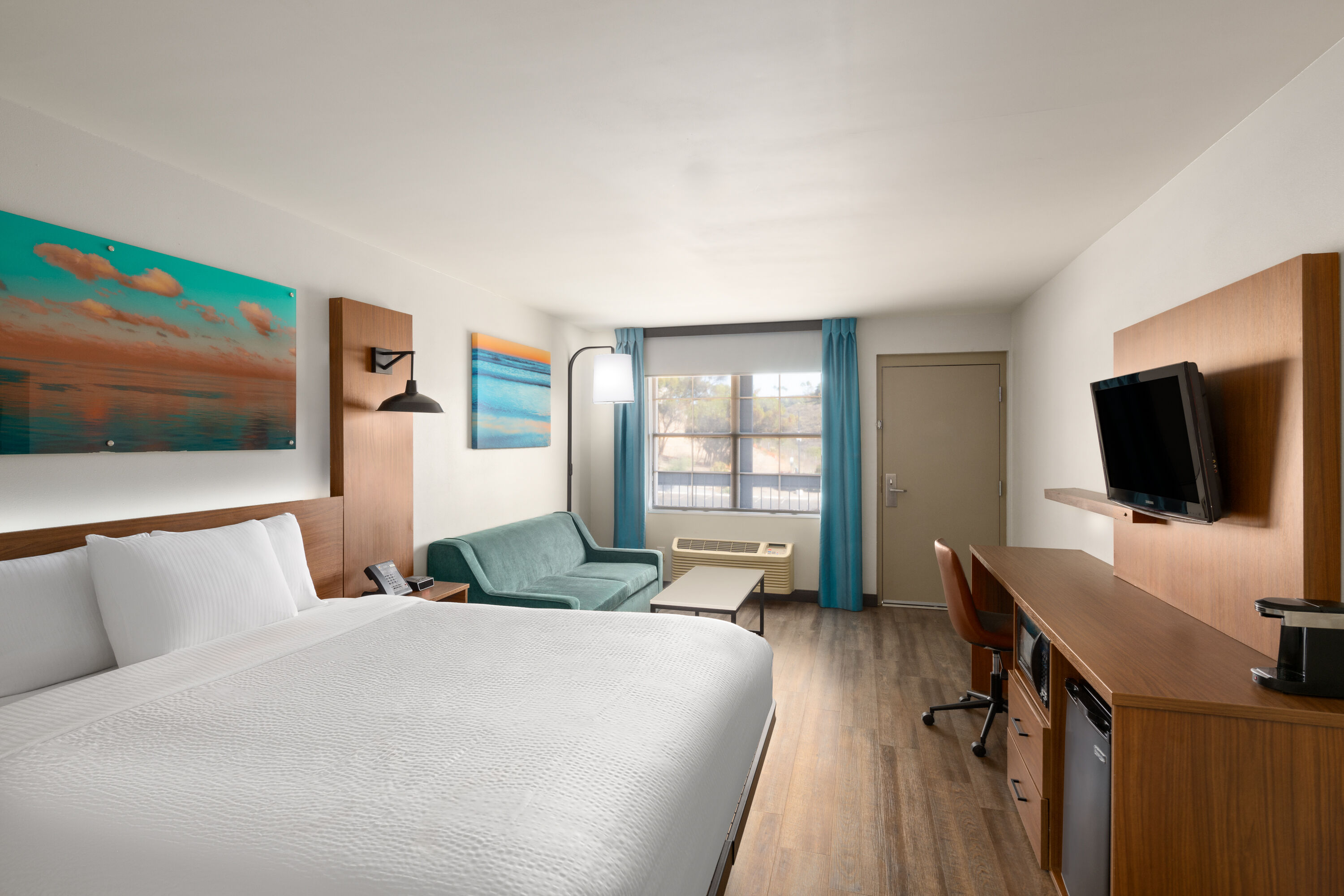 Guest room at the La Quinta Inn by Wyndham San Diego - Miramar in San Diego, California