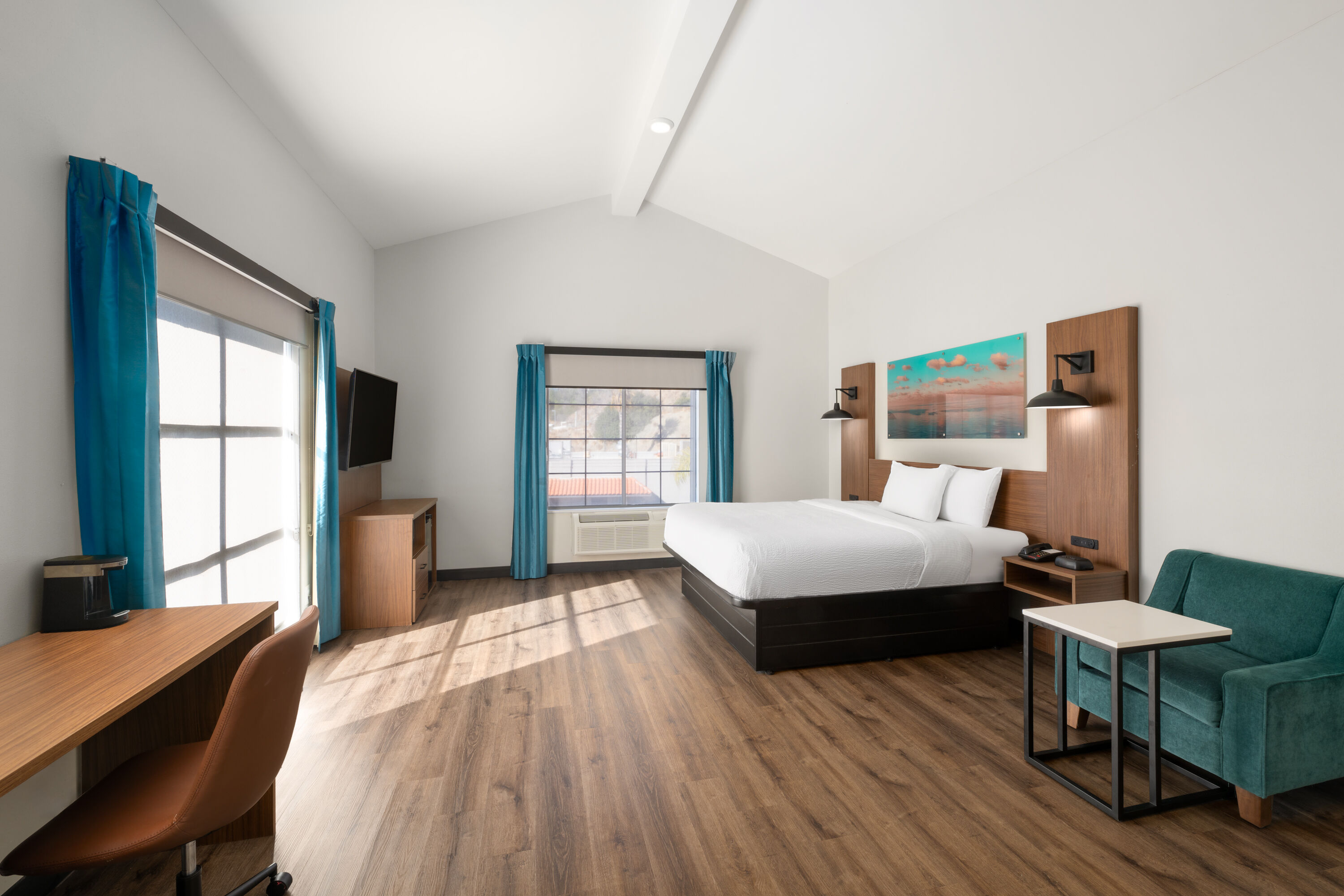 Guest room at the La Quinta Inn by Wyndham San Diego - Miramar in San Diego, California