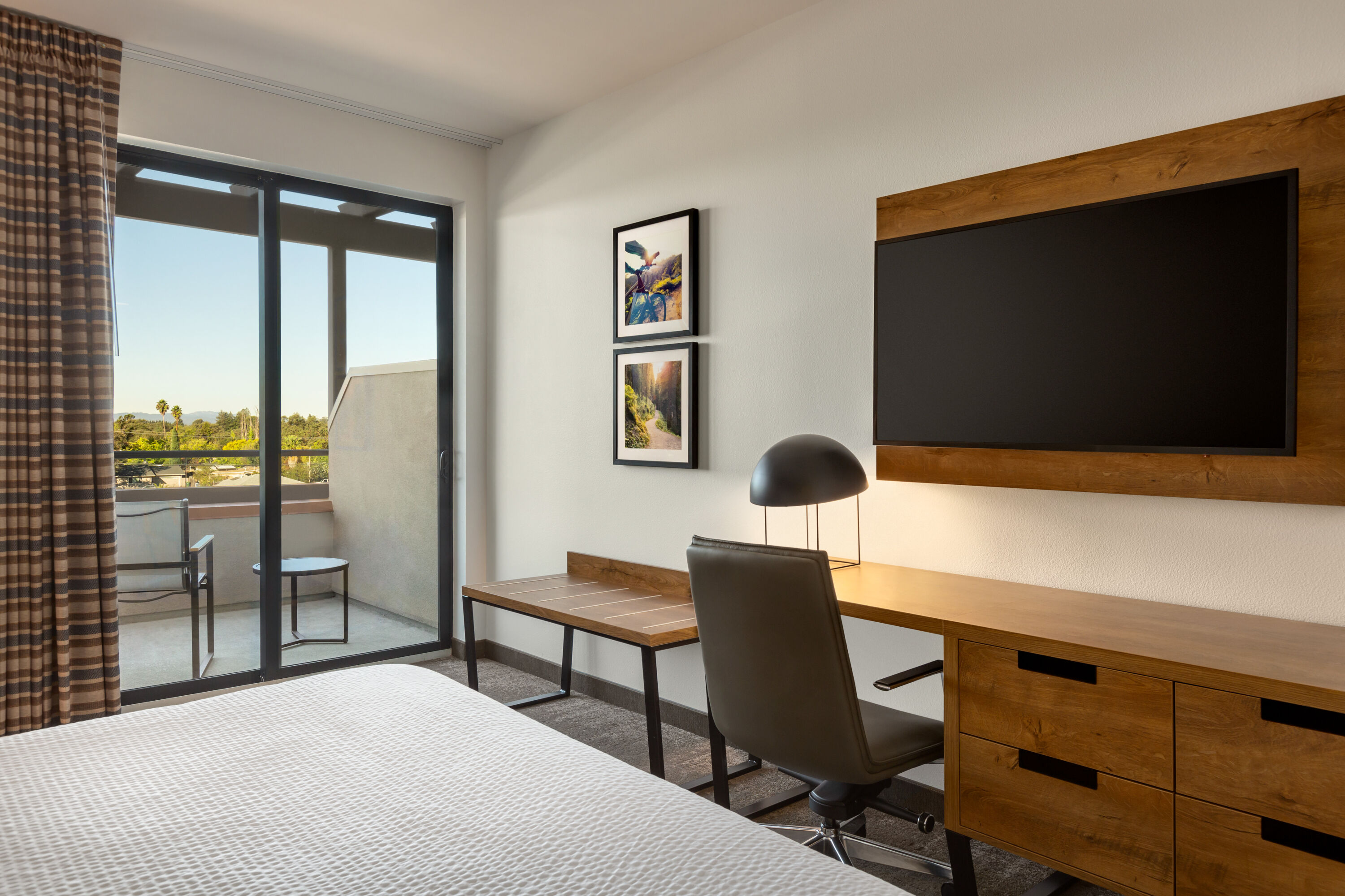 Guest room at the La Quinta Inn & Suites by Wyndham Santa Rosa Sonoma in Santa Rosa, California