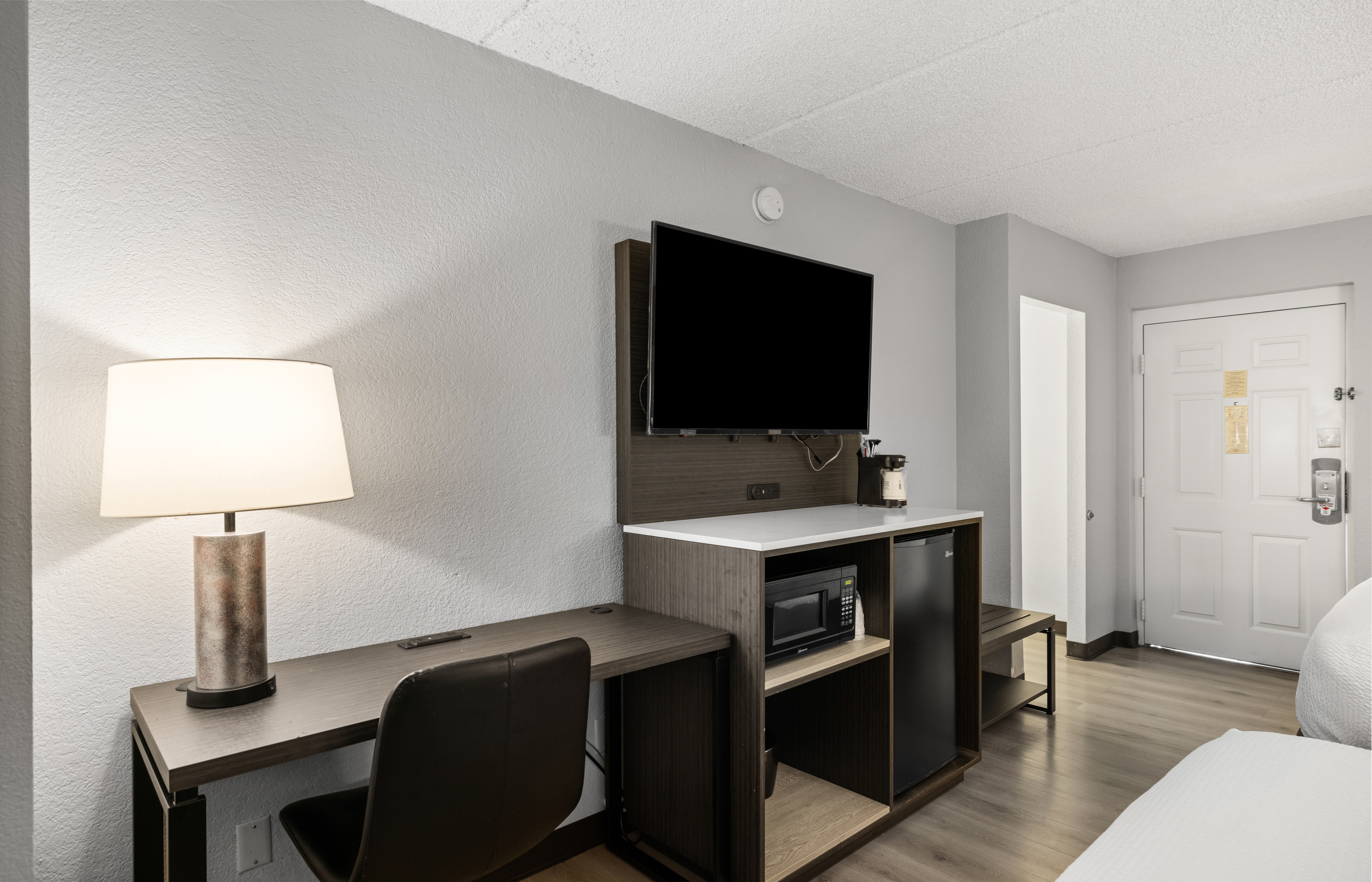 Guest room at the La Quinta Inn by Wyndham Stockton in Stockton, California