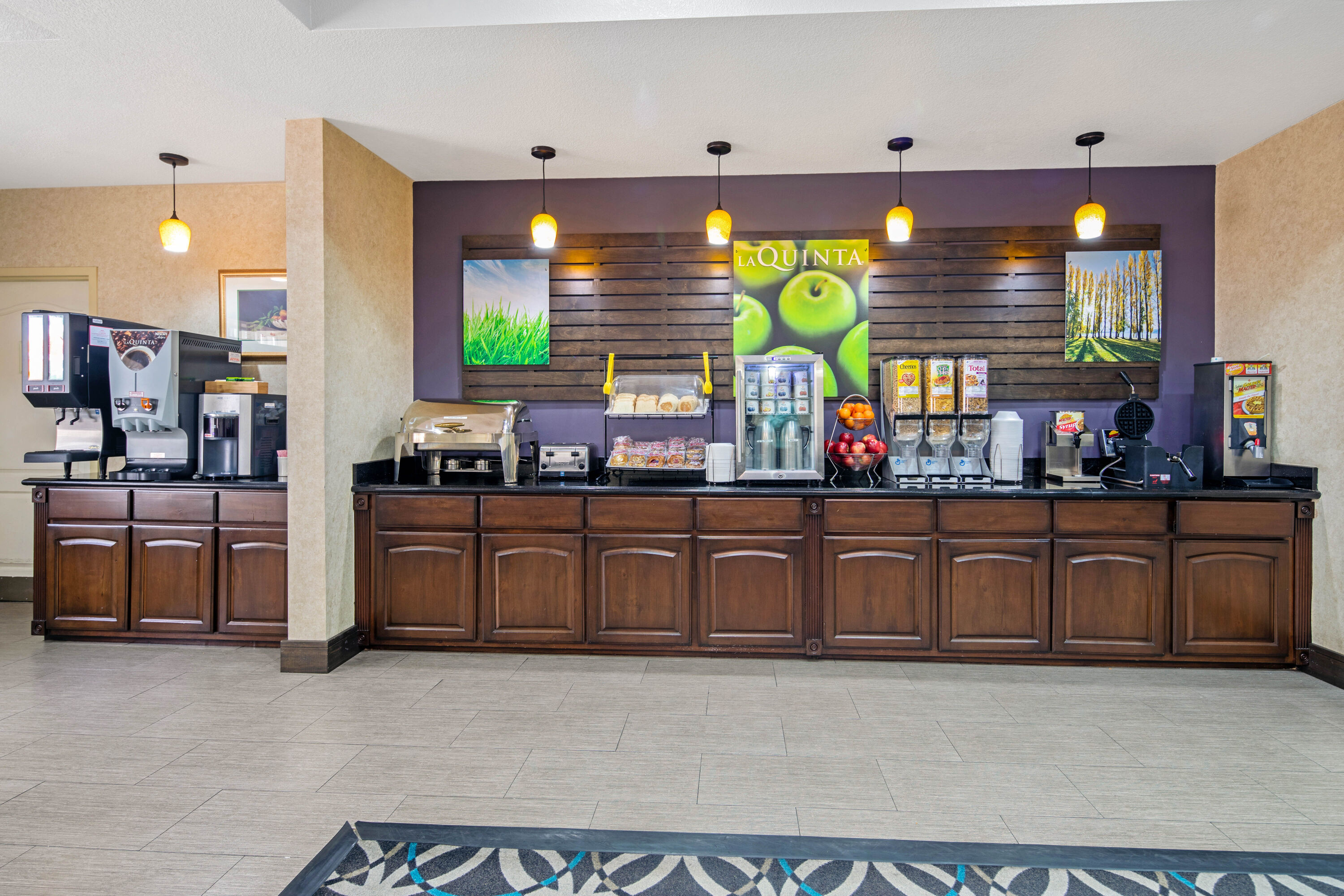 Free breakfast at La Quinta Inn & Suites by Wyndham Temecula in Temecula, California