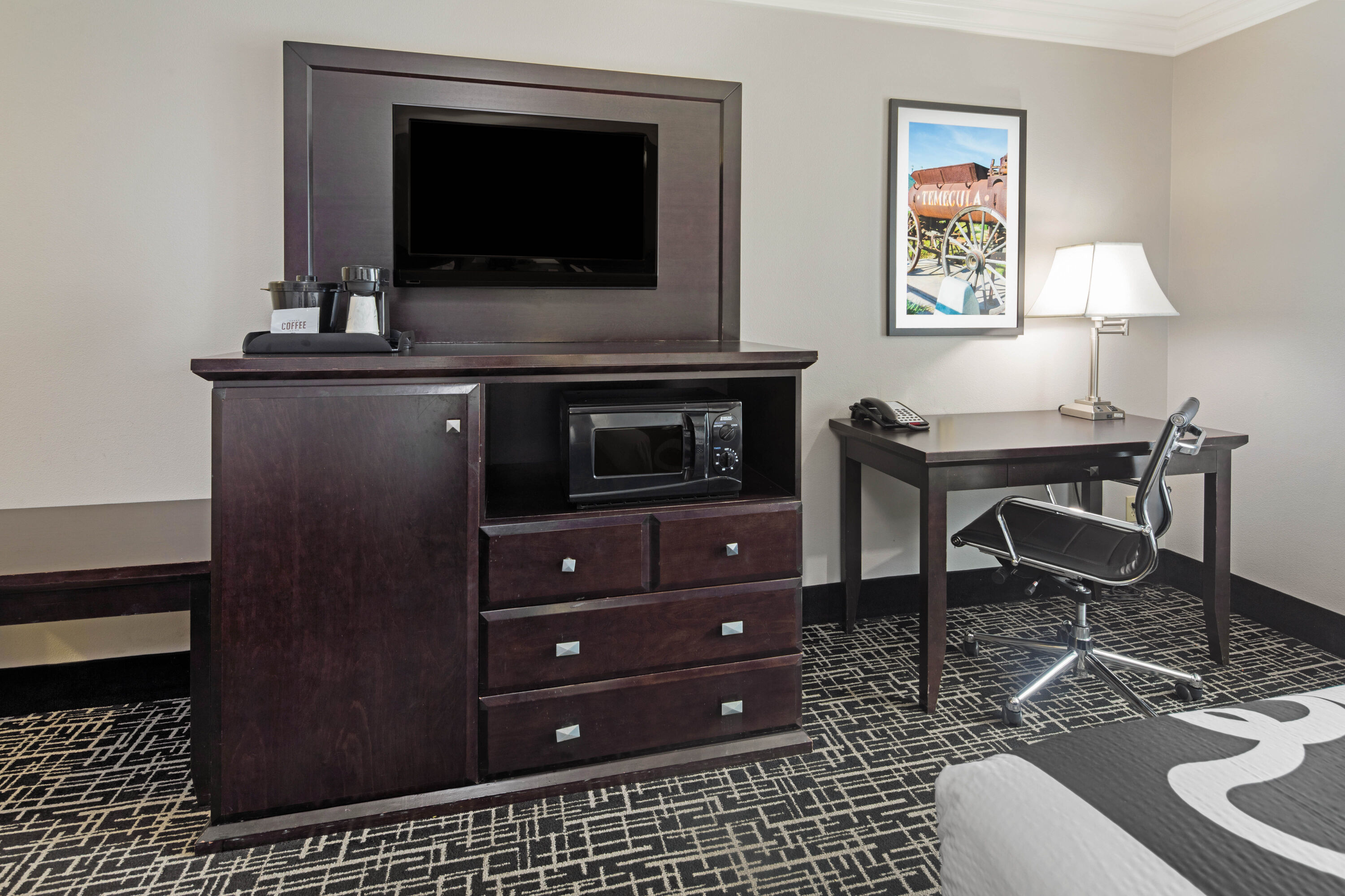 Guest room feature at the La Quinta Inn & Suites by Wyndham Temecula in Temecula, California