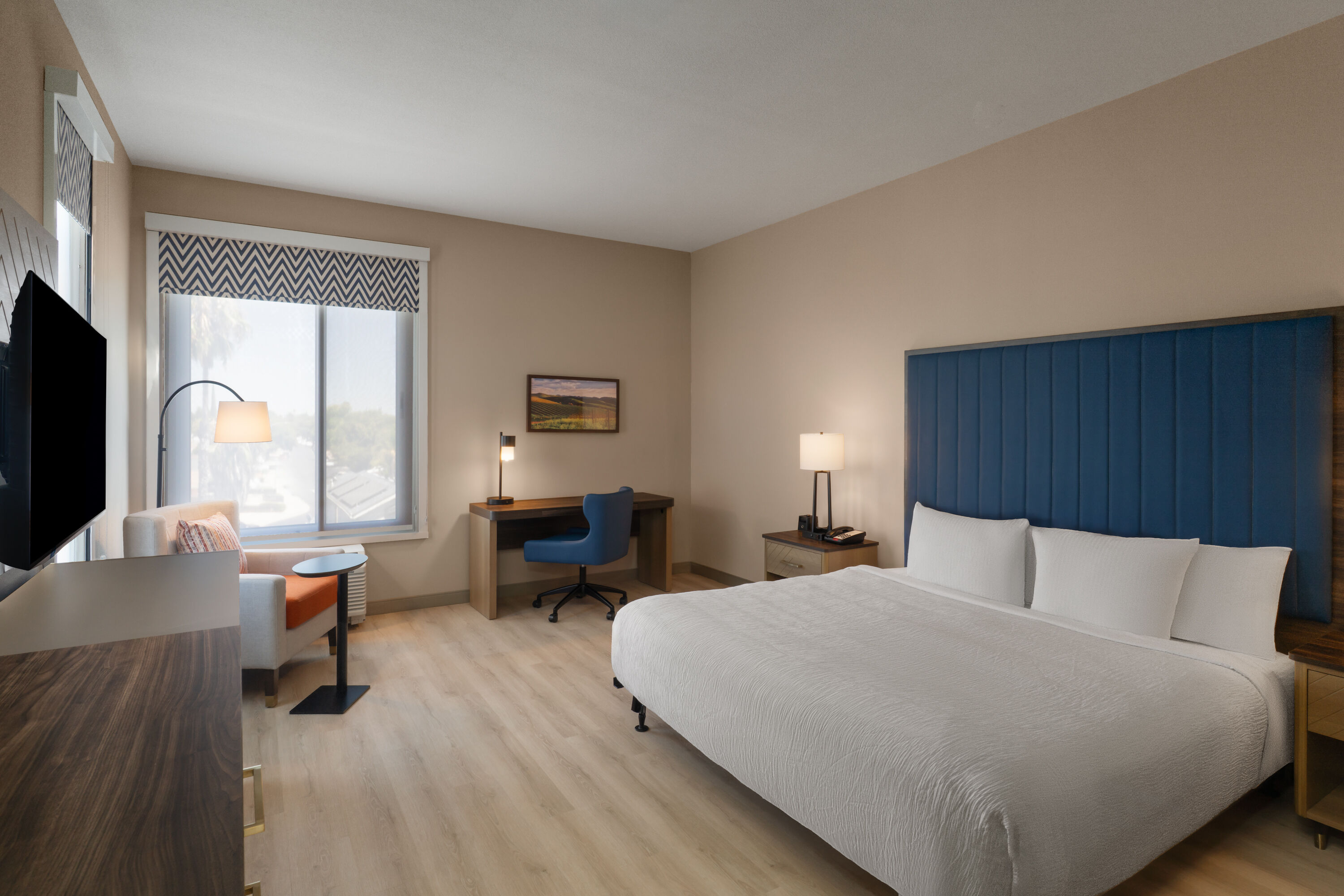 Guest room at the La Quinta Inn & Suites by Wyndham Tracy in Tracy, California