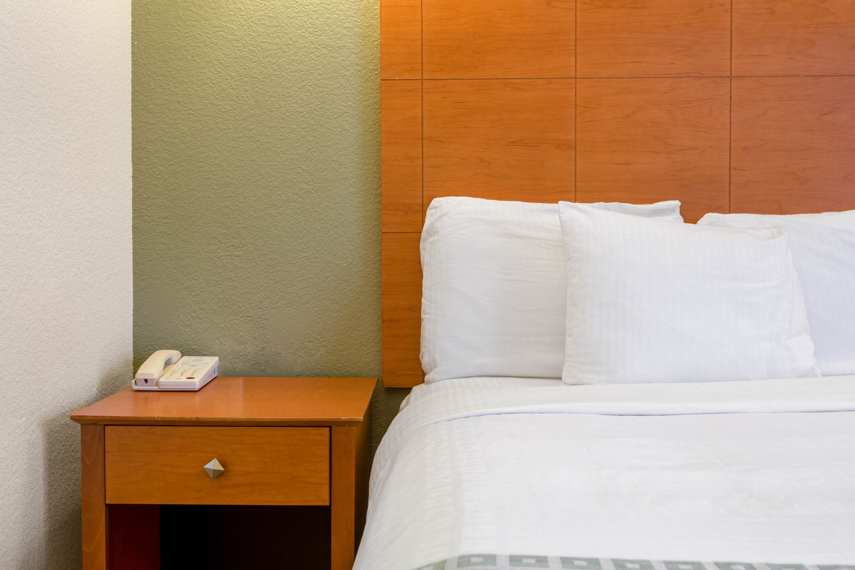Guest room feature at the La Quinta Inn & Suites by Wyndham Tulare in Tulare, California