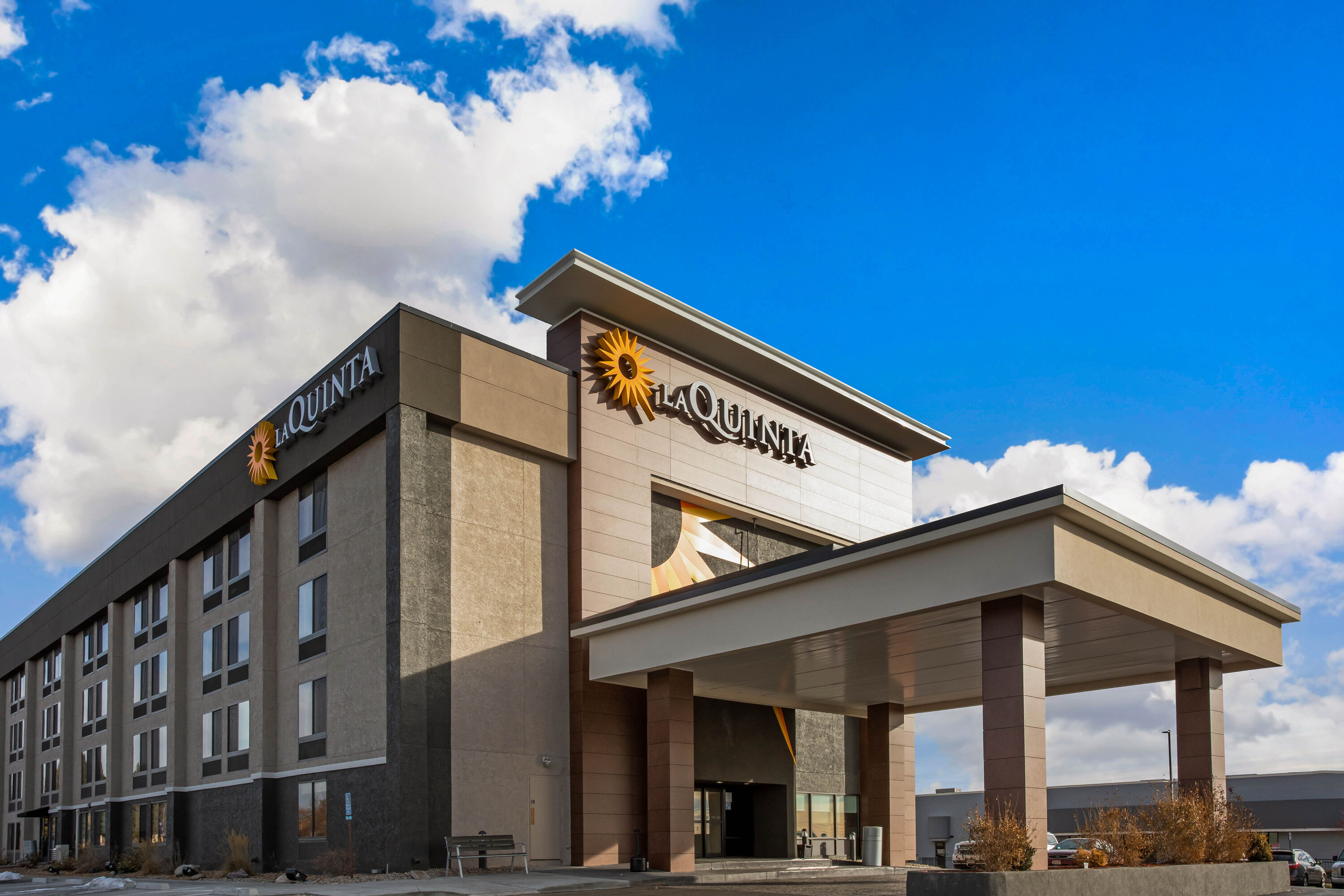 La Quinta Aurora