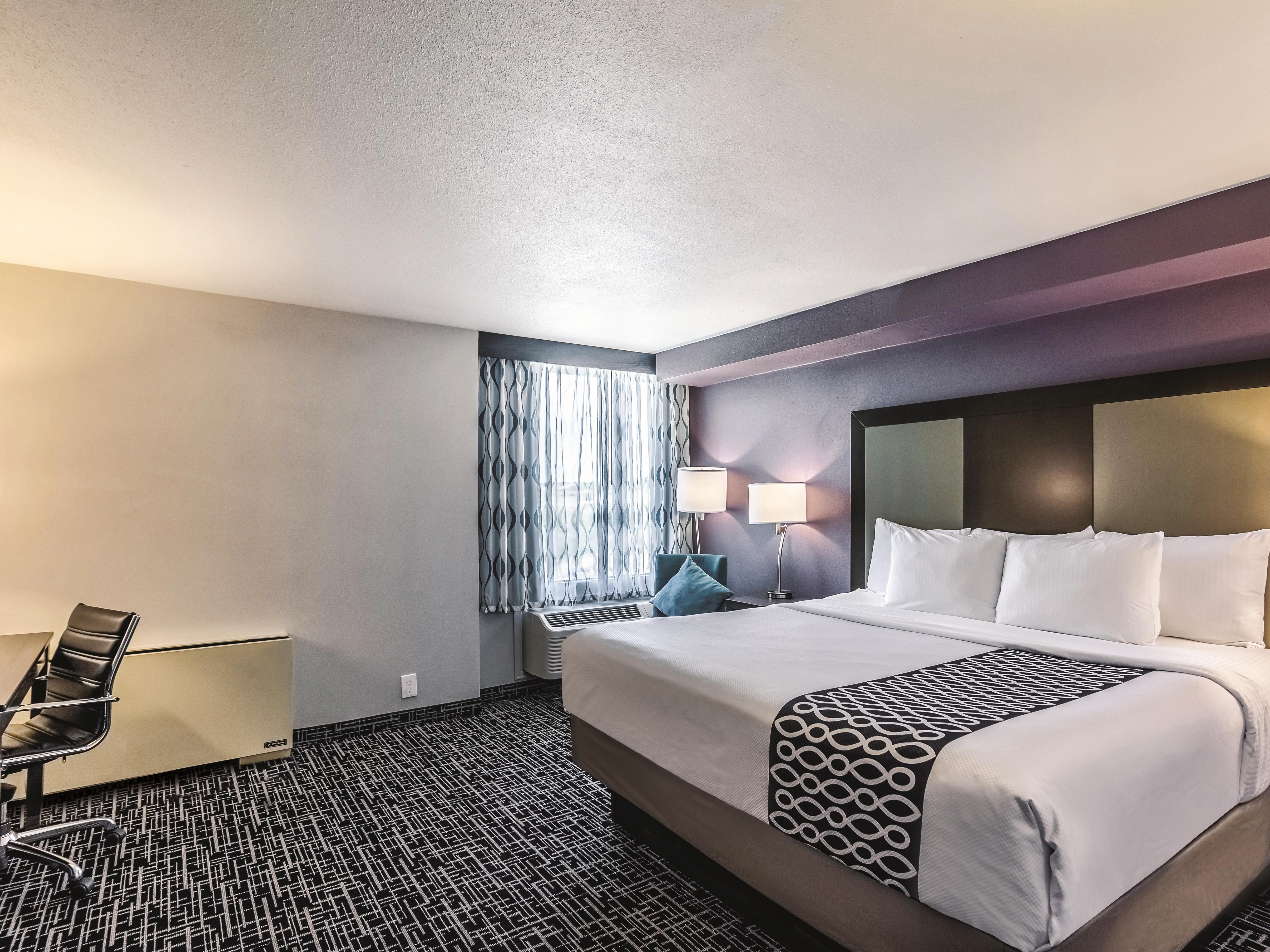 La Quinta Inn Amp Suites By Wyndham Colorado Springs North
