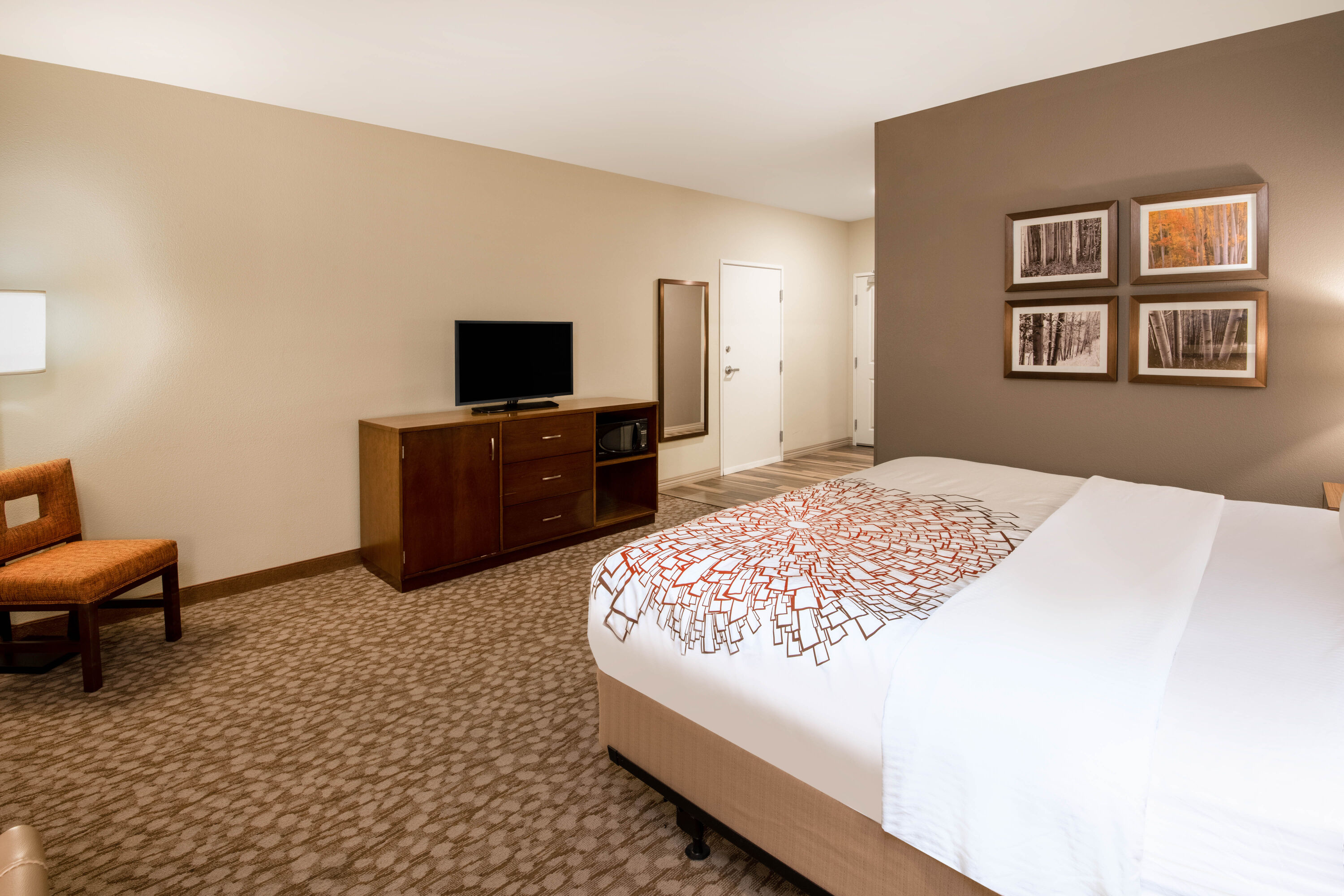 Guest room at the La Quinta Inn & Suites by Wyndham Durango in Durango, Colorado