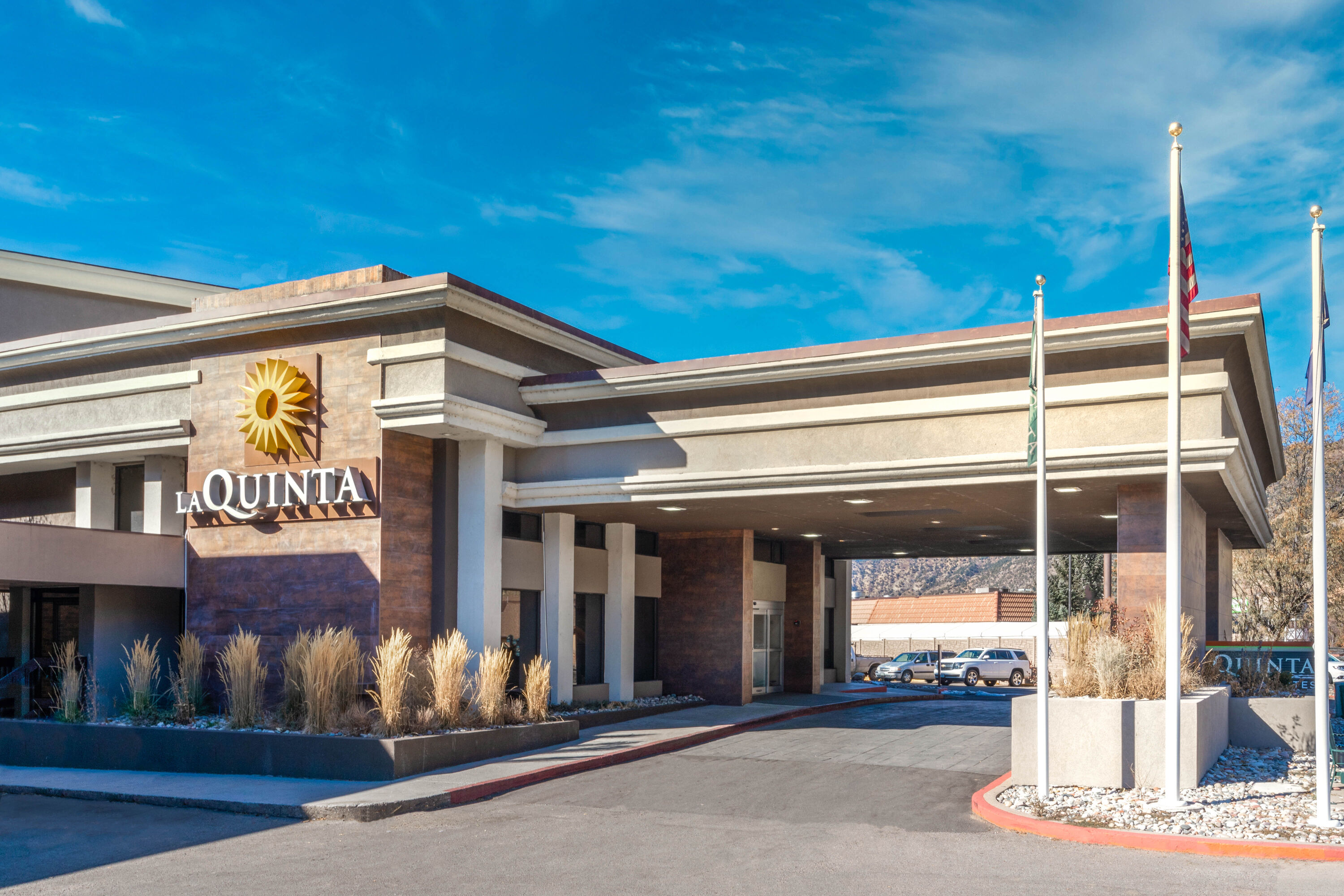 La Quinta Inn & Suites by Wyndham Glenwood Springs | Glenwood Springs, CO  Hotels