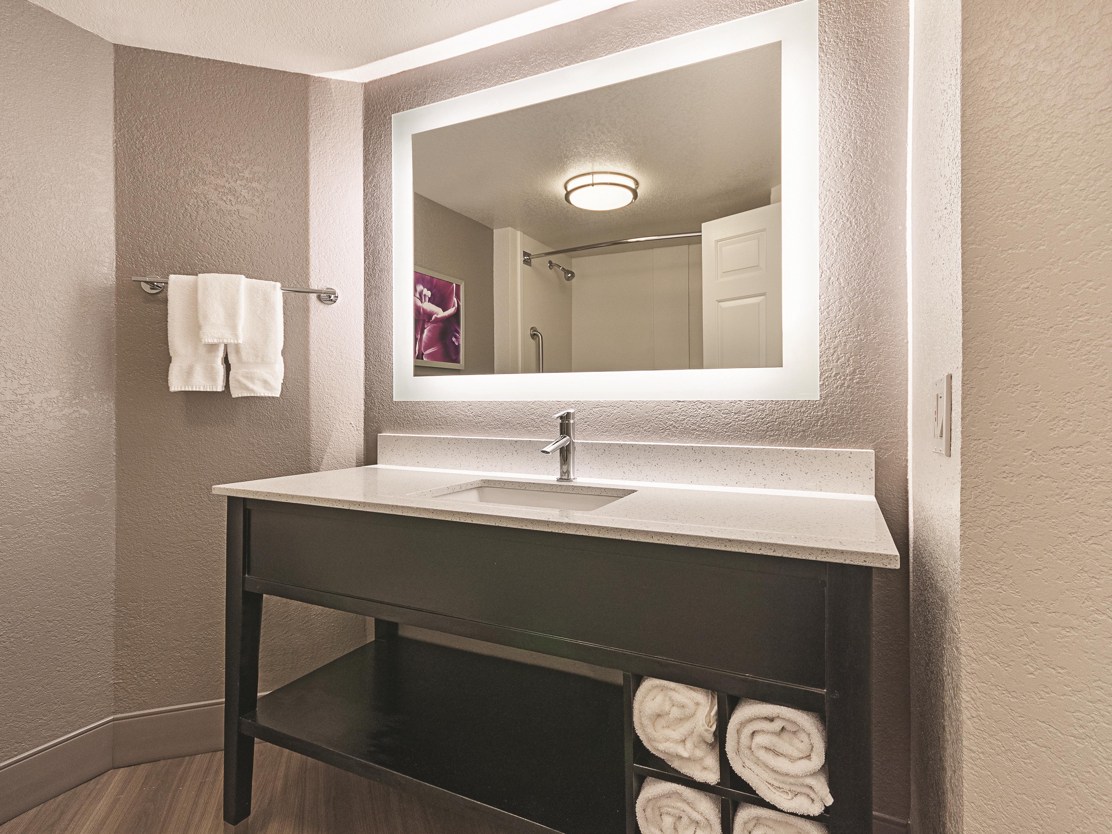 Guest room at the La Quinta Inn & Suites by Wyndham Grand Junction in Grand Junction, Colorado