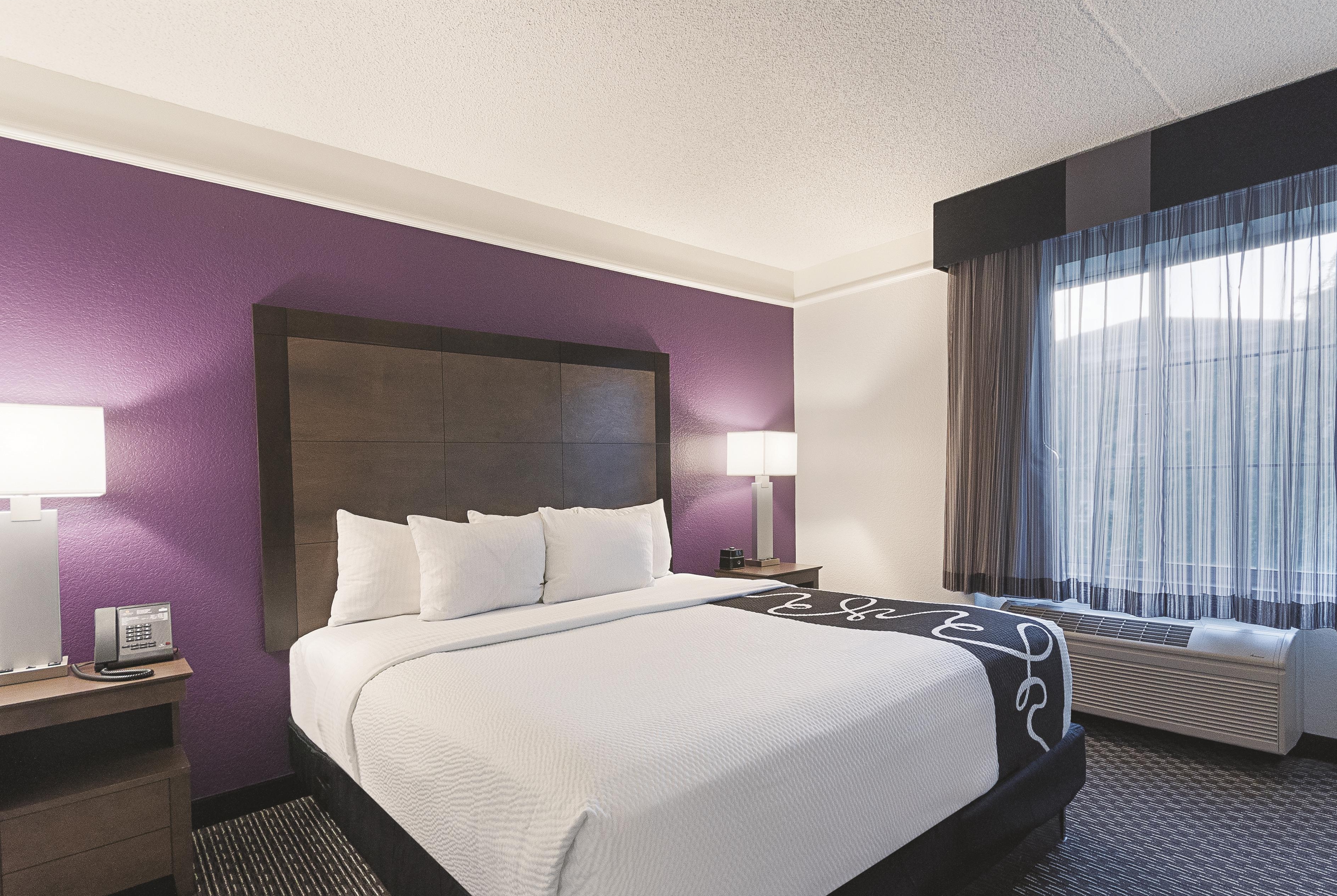 La Quinta Inn & Suites by Wyndham Grand Junction suite in Grand Junction, Colorado