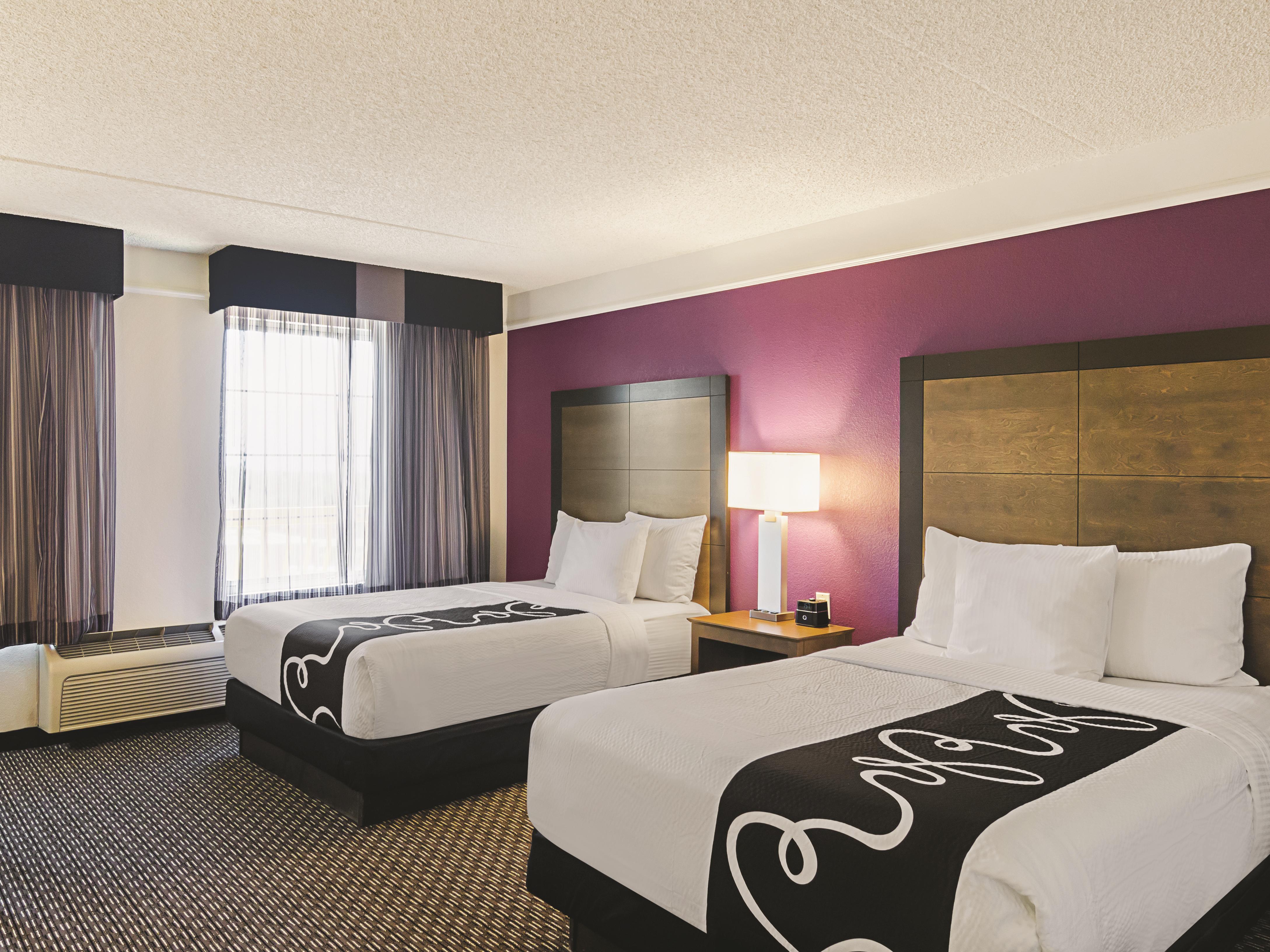 Guest room at the La Quinta Inn & Suites by Wyndham Denver Tech Center in Greenwood Village, Colorado