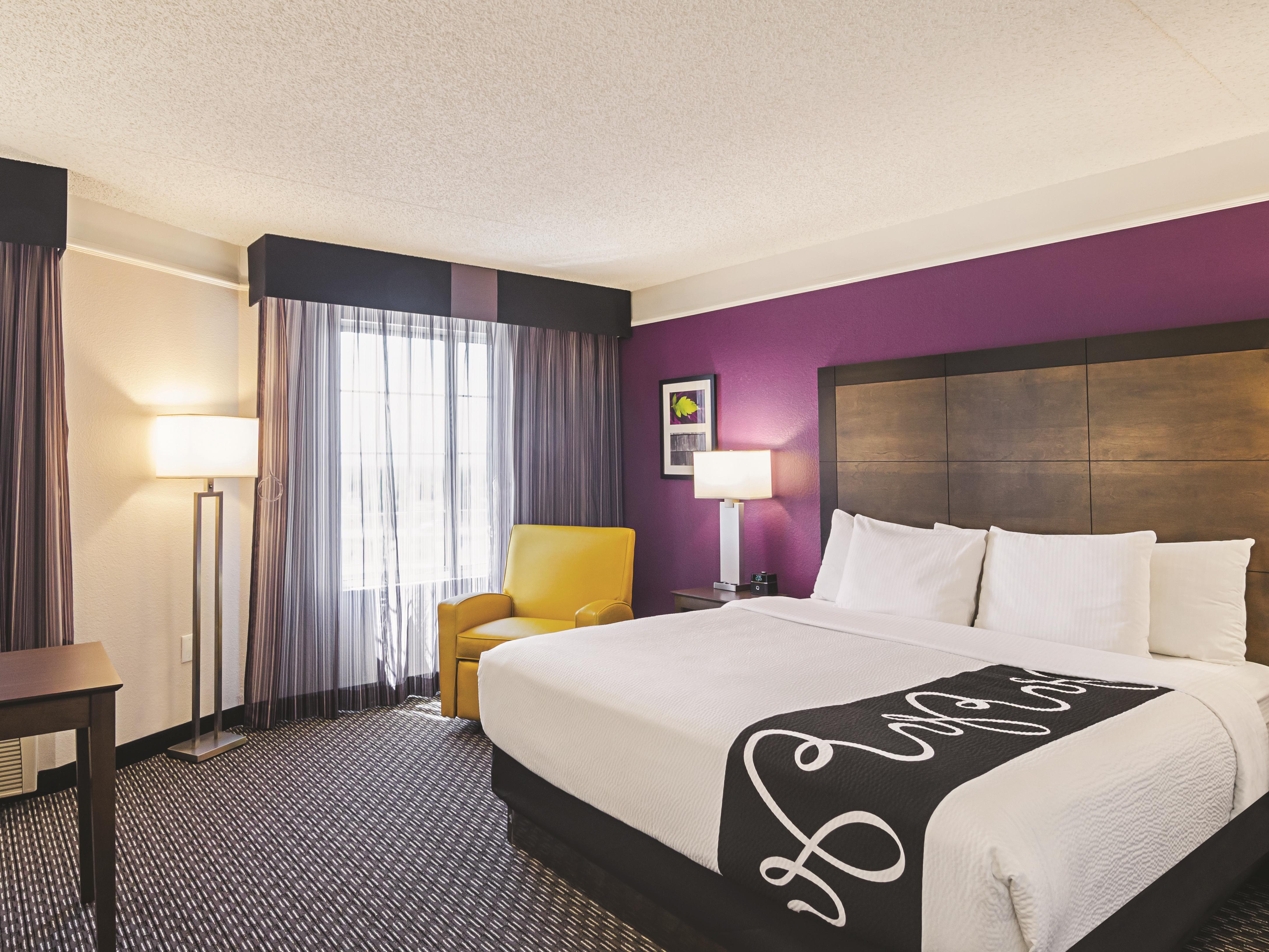 Guest room at the La Quinta Inn & Suites by Wyndham Denver Tech Center in Greenwood Village, Colorado