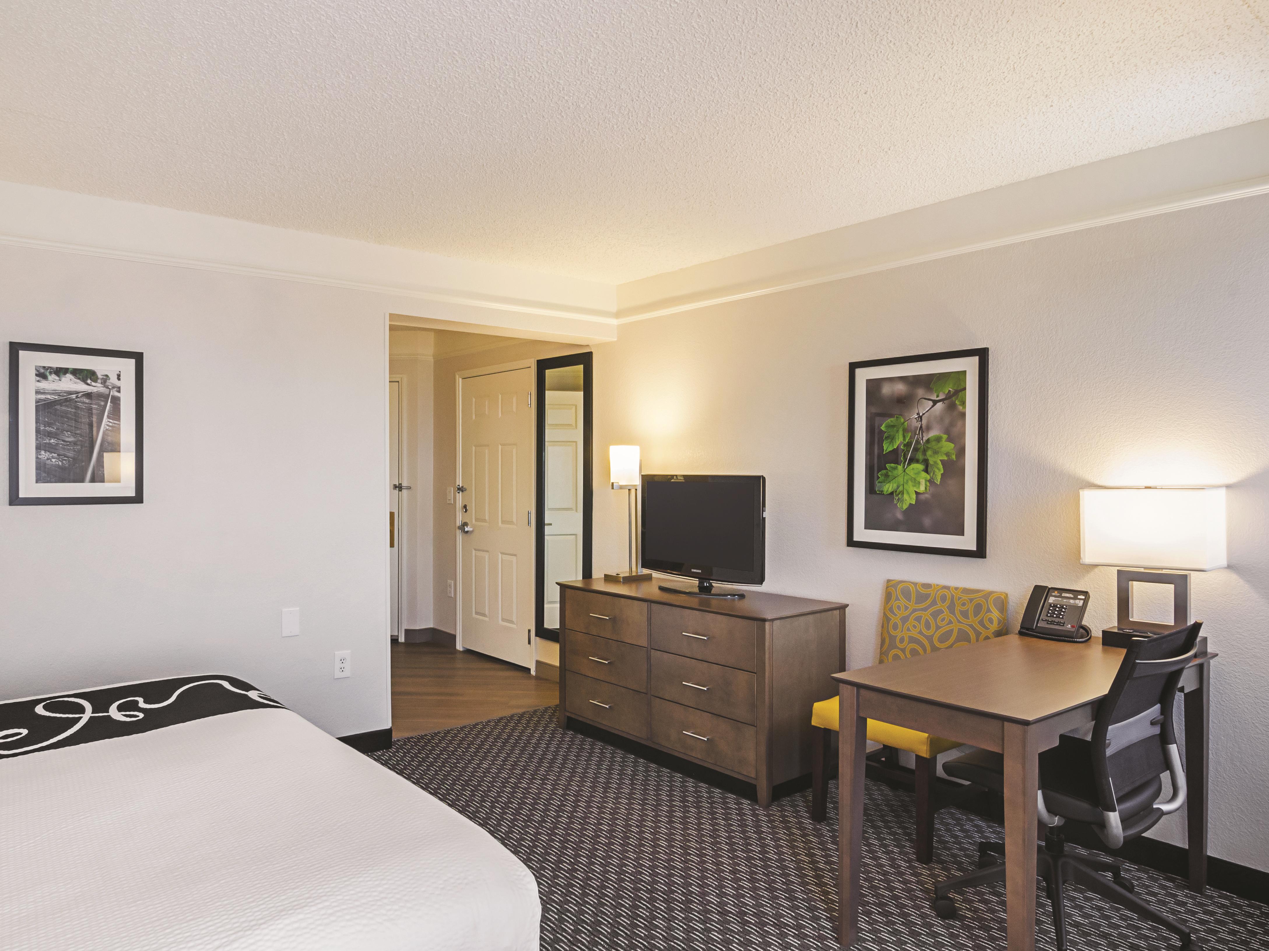 Guest room at the La Quinta Inn & Suites by Wyndham Denver Tech Center in Greenwood Village, Colorado