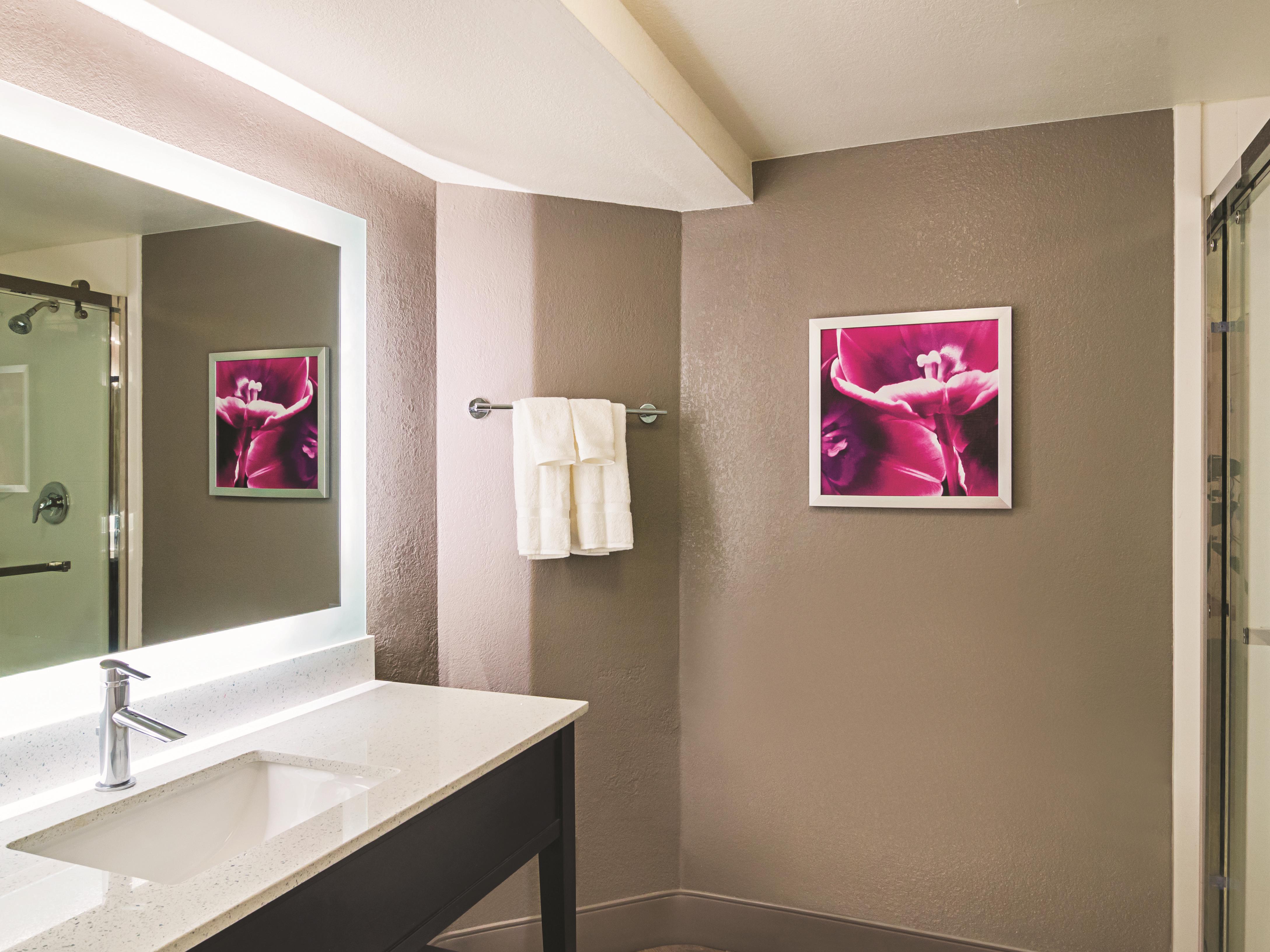 La Quinta Inn & Suites by Wyndham Denver Tech Center suite in Greenwood Village, Colorado