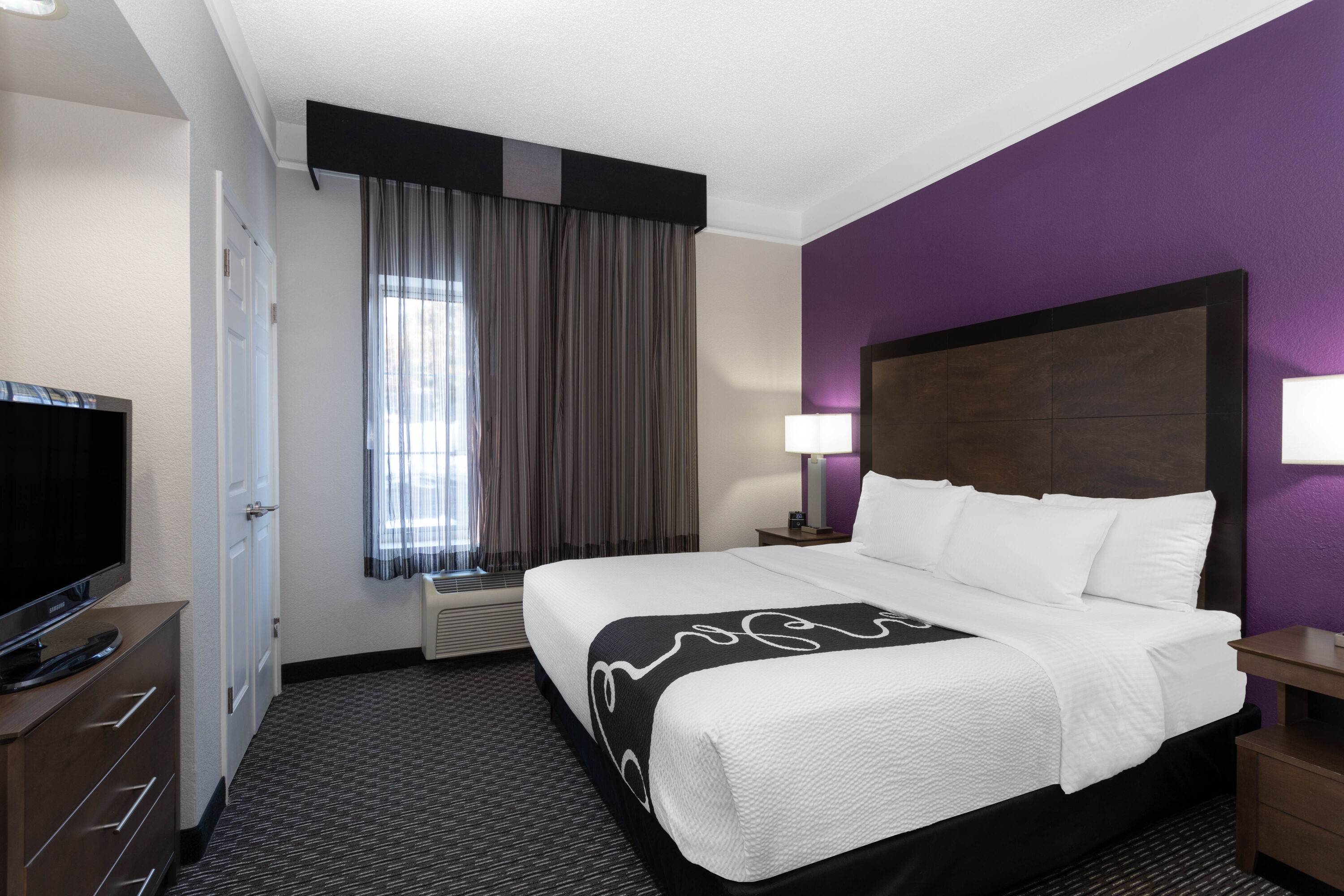 La Quinta Inn & Suites by Wyndham Denver Boulder-Louisville suite in Louisville, Colorado