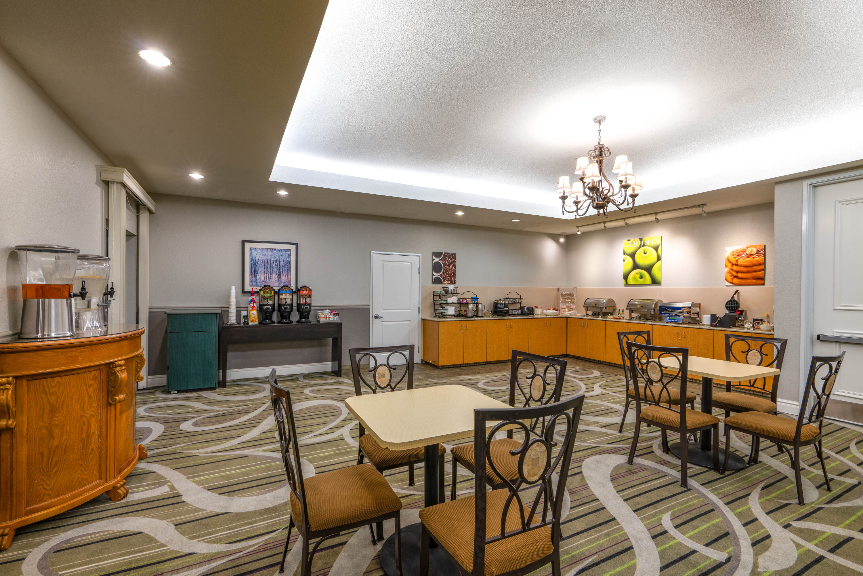 Free breakfast at La Quinta Inn & Suites by Wyndham Loveland/Estes Park in Loveland, Colorado